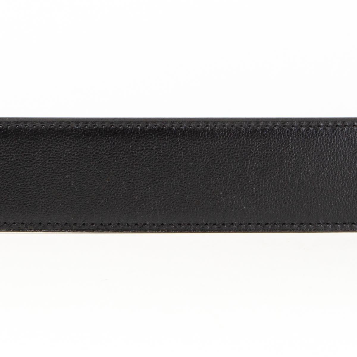 Hermes 38mm reversible belt strap in Noir (black) Veau Box and Chocolat (dark brown) Veau Togo leather. Brand new. Comes with box.

Tag Size 115
Width 3.8cm (1.5in)
Fits 112cm (43.7in) to 117cm (45.6in)
