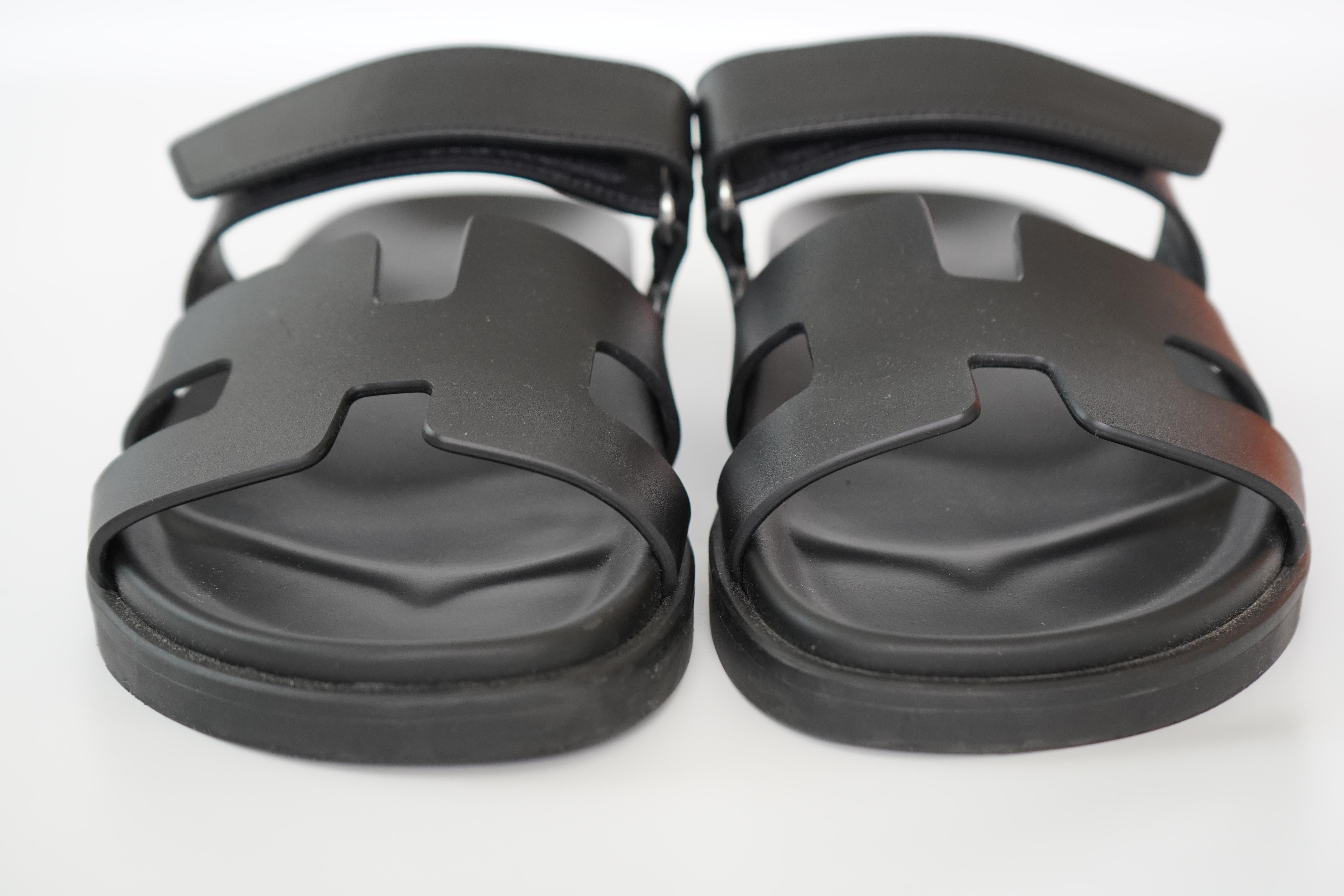 hermès sandalen schwarz damen