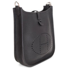 HERMES black Clemence leather EVELYNE 16 AMAZONE TMP Crossbody Bag