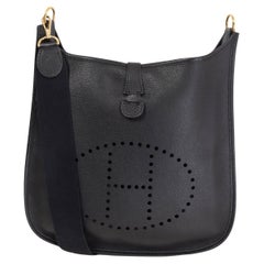 Retro HERMES black Clemence leather EVELYNE I 33 Crossbody Bag