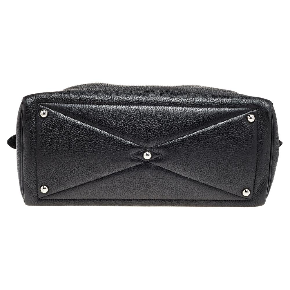 Hermes Black Clemence Leather Victoria II Fourre Tout 35 Bag In Good Condition In Dubai, Al Qouz 2