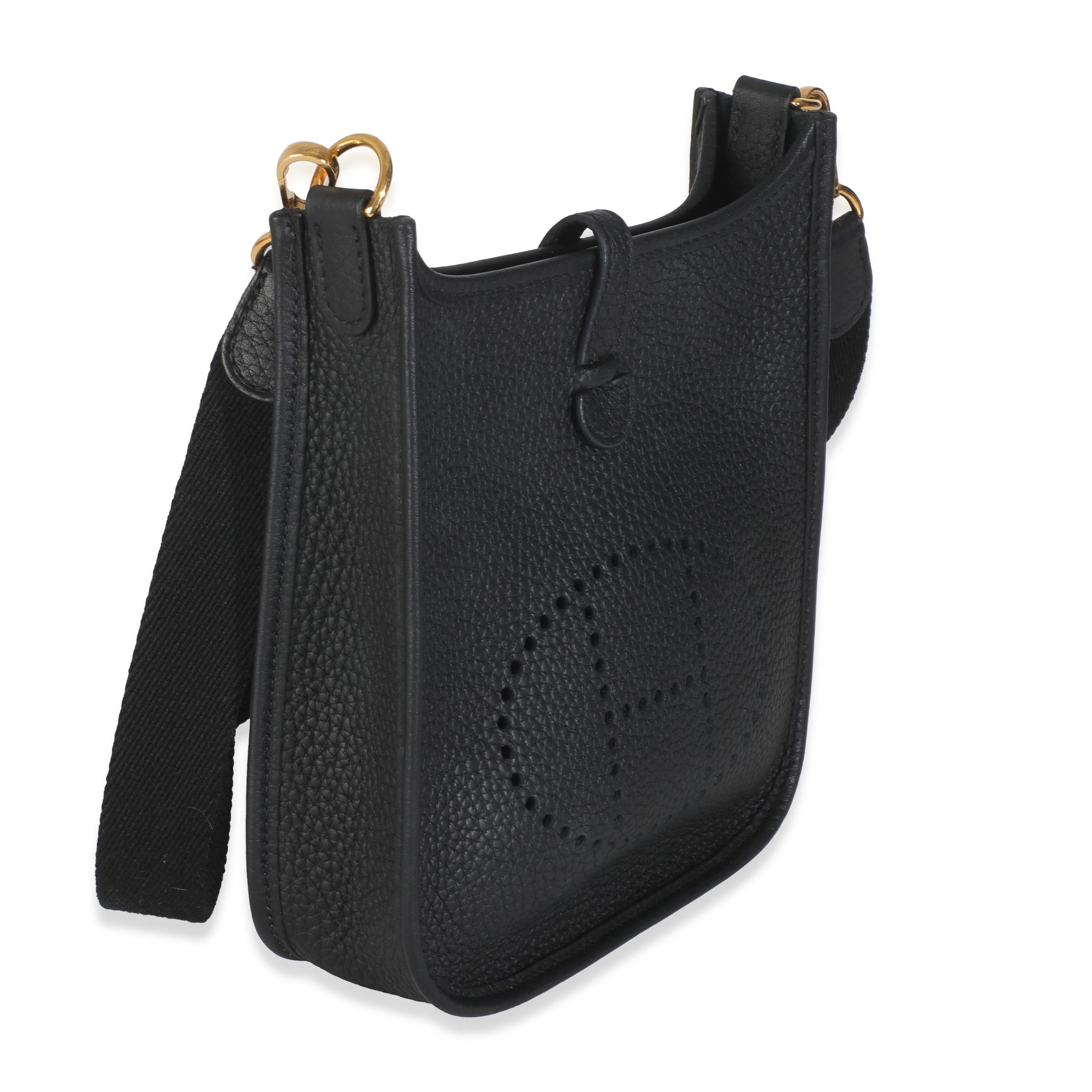 Hermès Schwarz Clemence Mini Evelyne TPM 16 GHW im Zustand „Hervorragend“ im Angebot in New York, NY