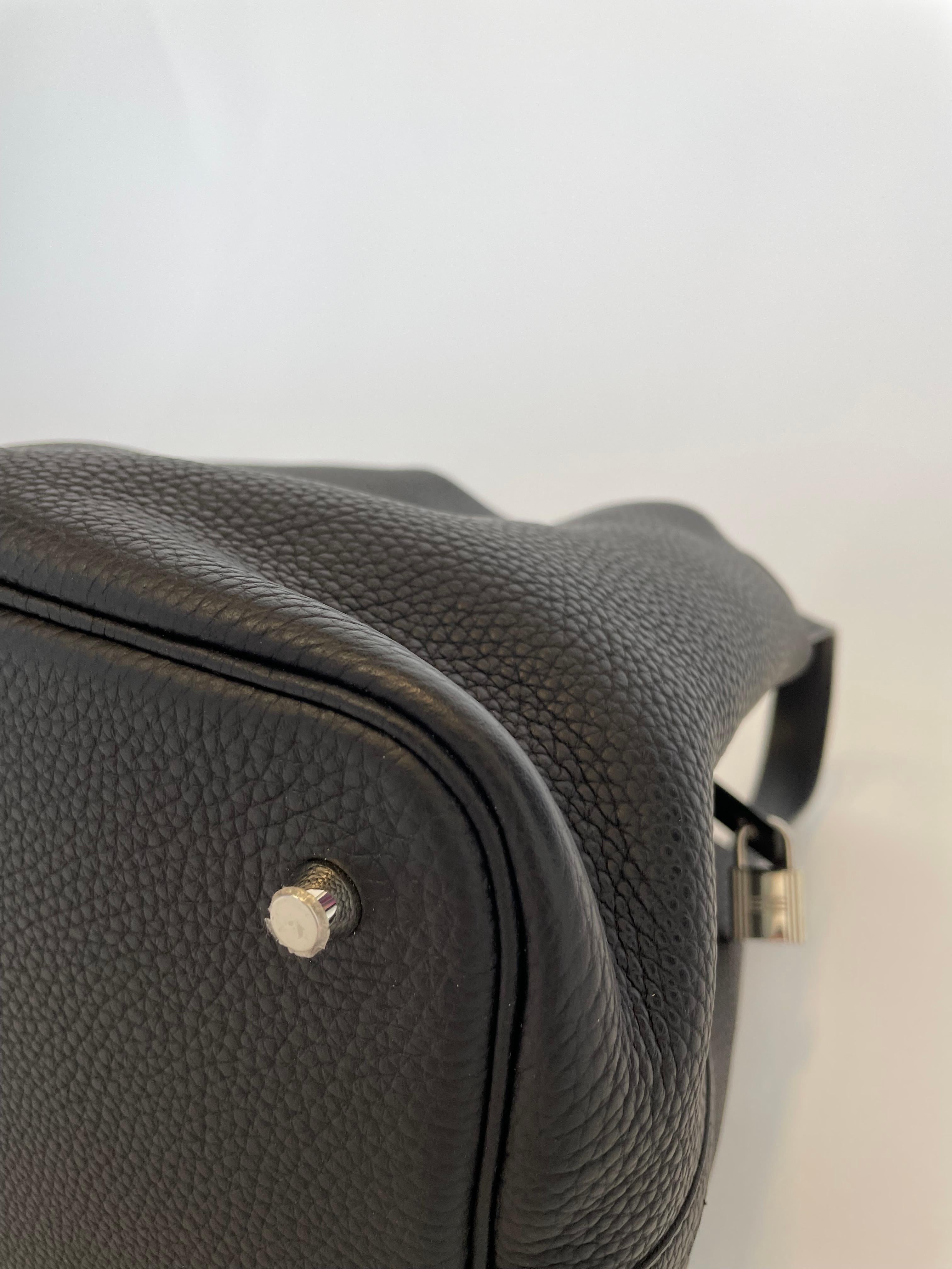 Sac Clemence Picotin Lock 22 noir d'Hermès 10