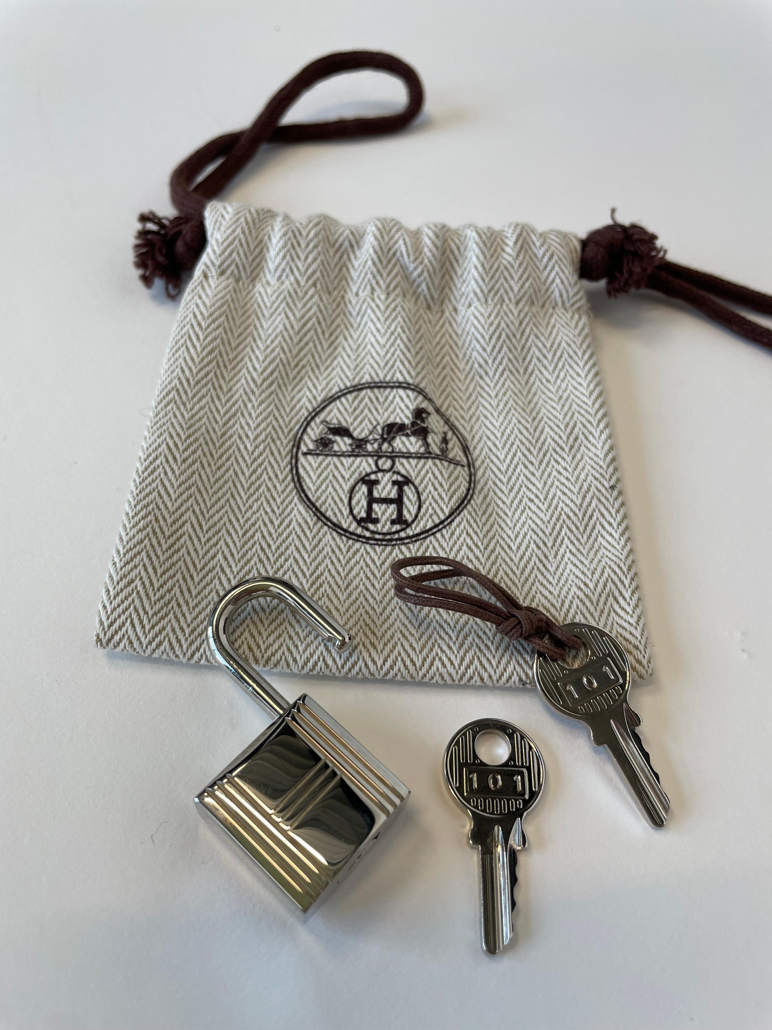 Sac Clemence Picotin Lock 22 noir d'Hermès 13