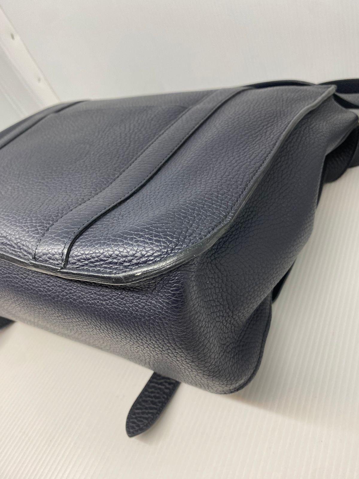 Beautiful steve caporal messenger bag in size 35. Black with palladium hardware. Beautiful seamless stitching throughout. Item is rarely worn and is in very good condition. Slightly losing its shape in pictures due to the nature of the leather.