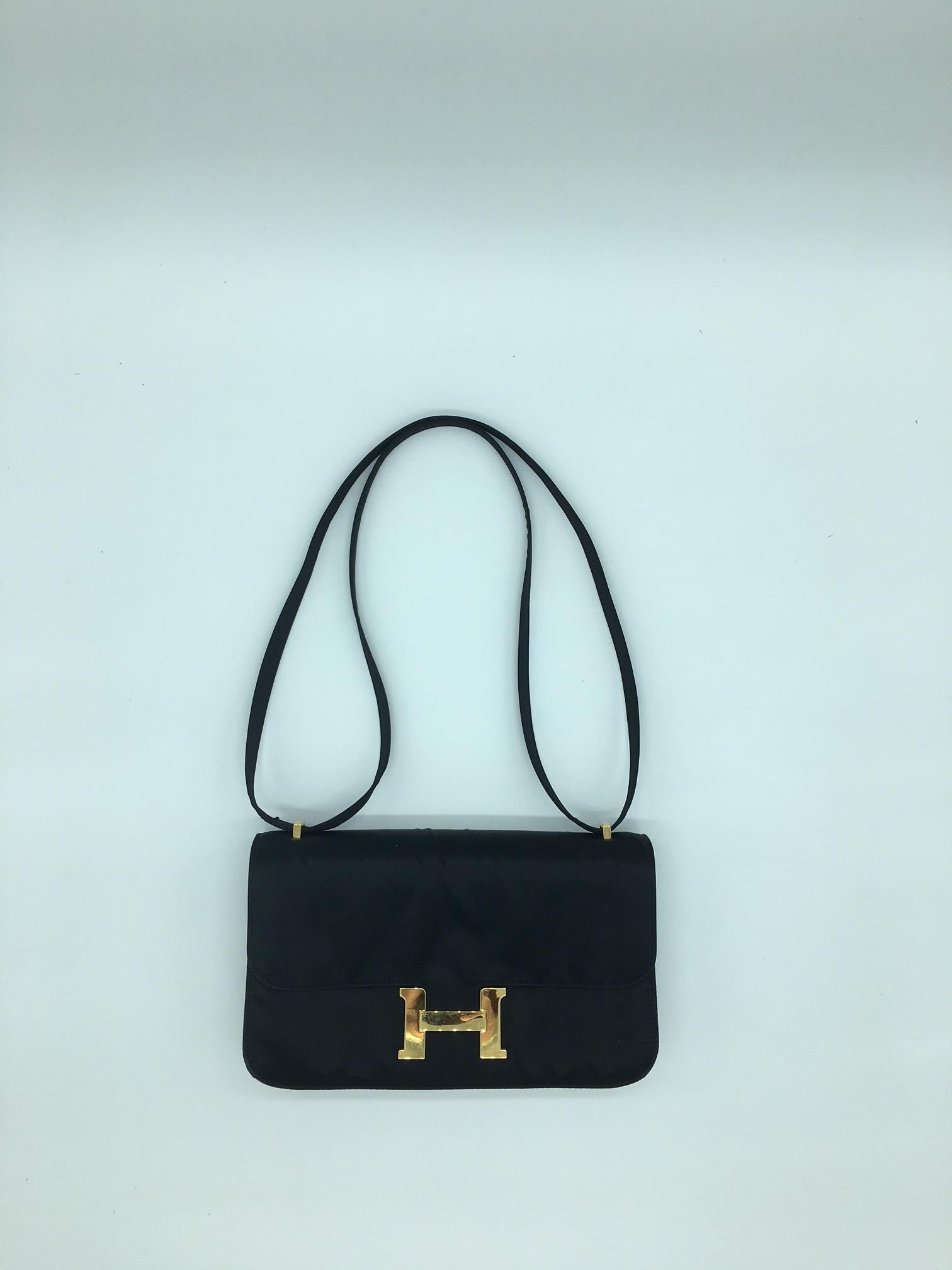 Hermes Black Constance Elan in silk In Good Condition For Sale In London, GB