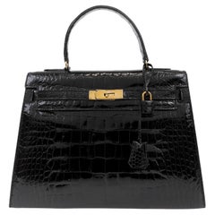 Hermès Black Crocodile 32 cm Sellier Kelly with Gold Hardware