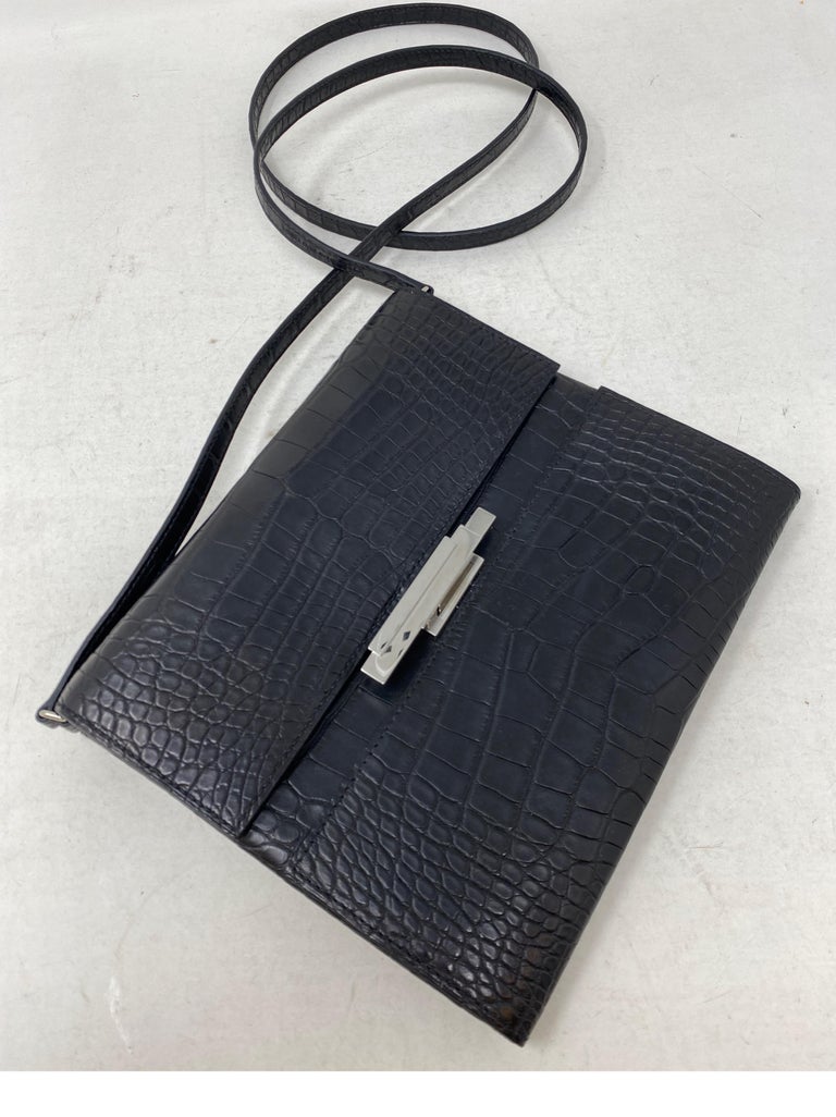 Hermes Black Crocodile Crossbody Bag For Sale at 1stDibs