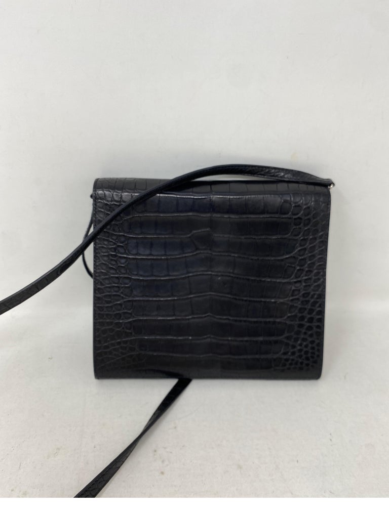 Hermes Black Crocodile Crossbody Bag For Sale at 1stDibs