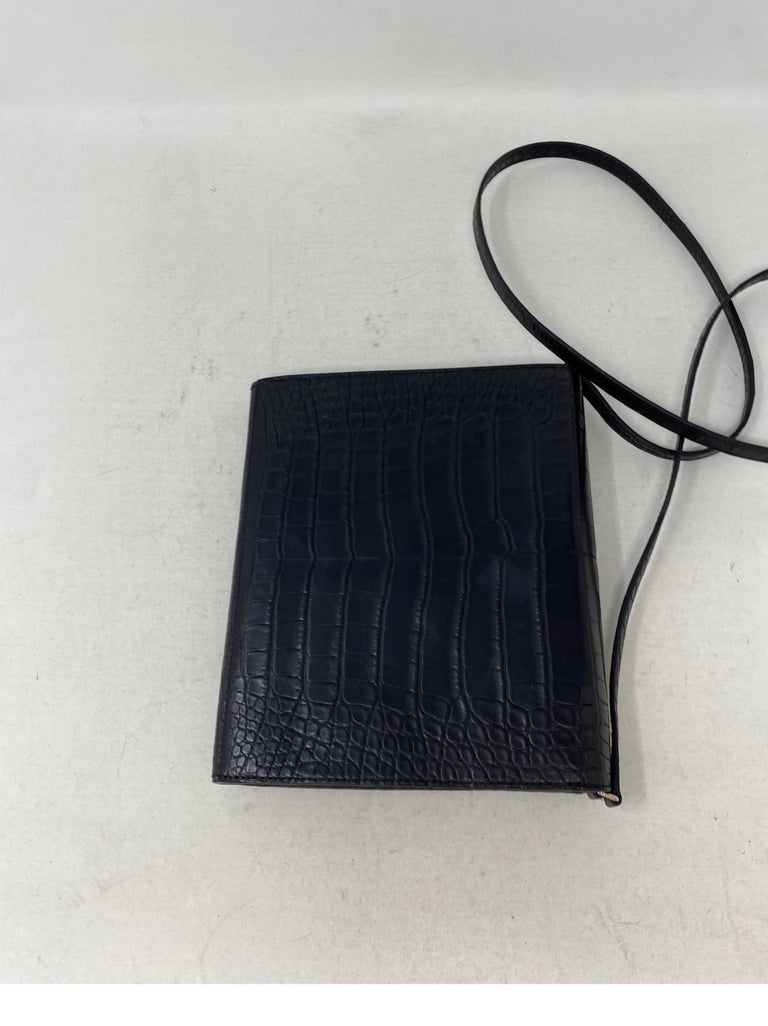 Hermes Black Crocodile Crossbody Bag For Sale at 1stDibs