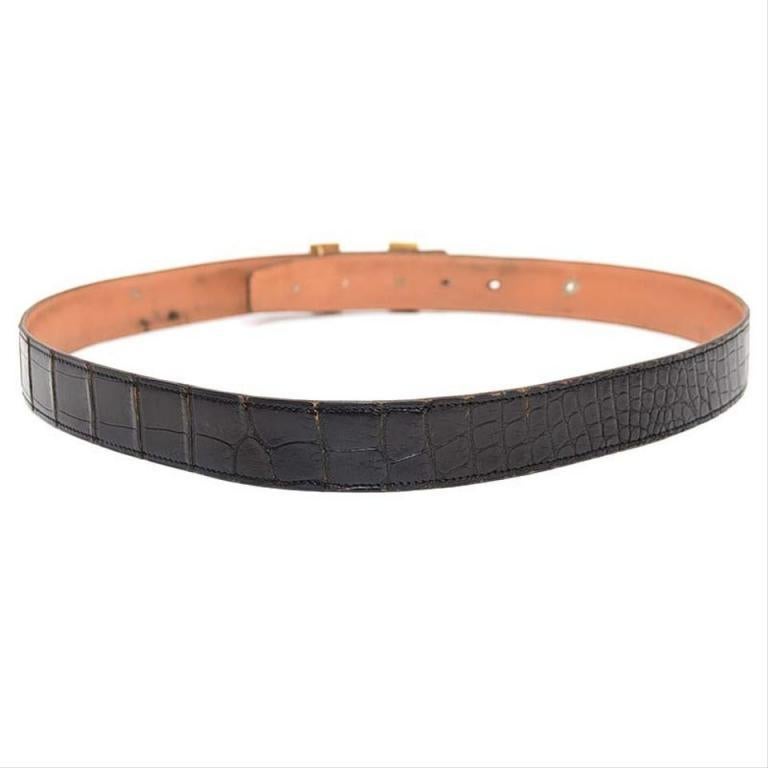 Hermès Black Crocodile Reversible H Logo Kit 232975 Belt In Fair Condition For Sale In Forest Hills, NY