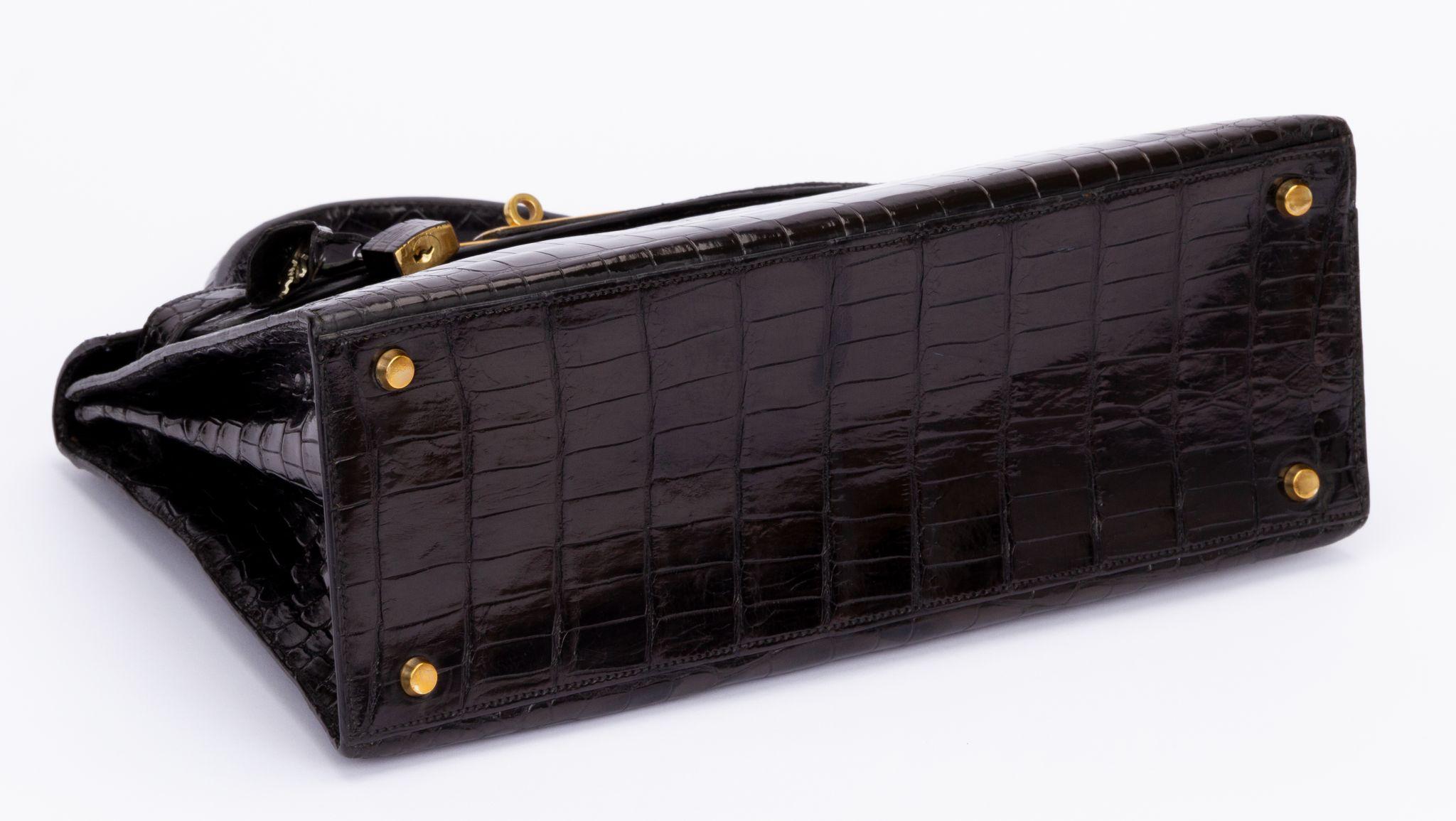 Women's Hermès Black Crocodile Vintage Kelly Bag For Sale