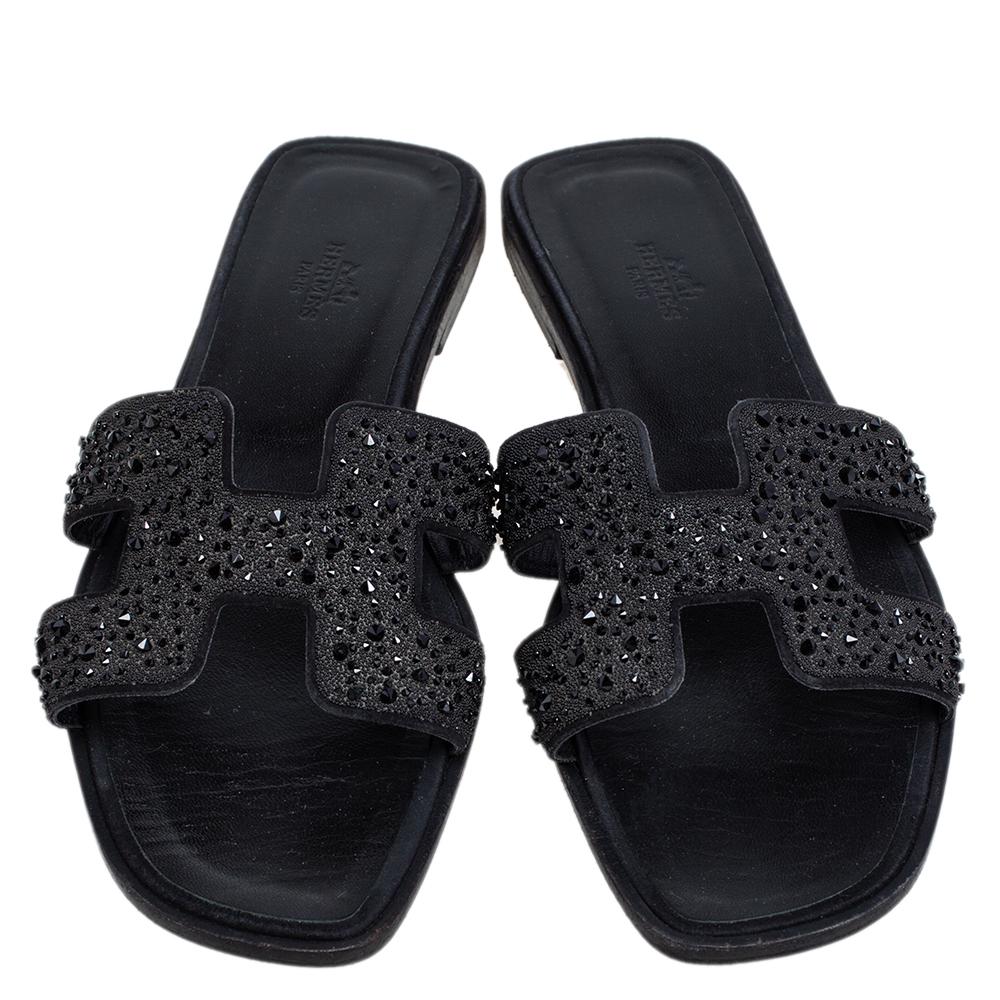 Hermes Schwarz Kristall verschönert Wildleder Oran Sandalen Größe 39.5 Damen