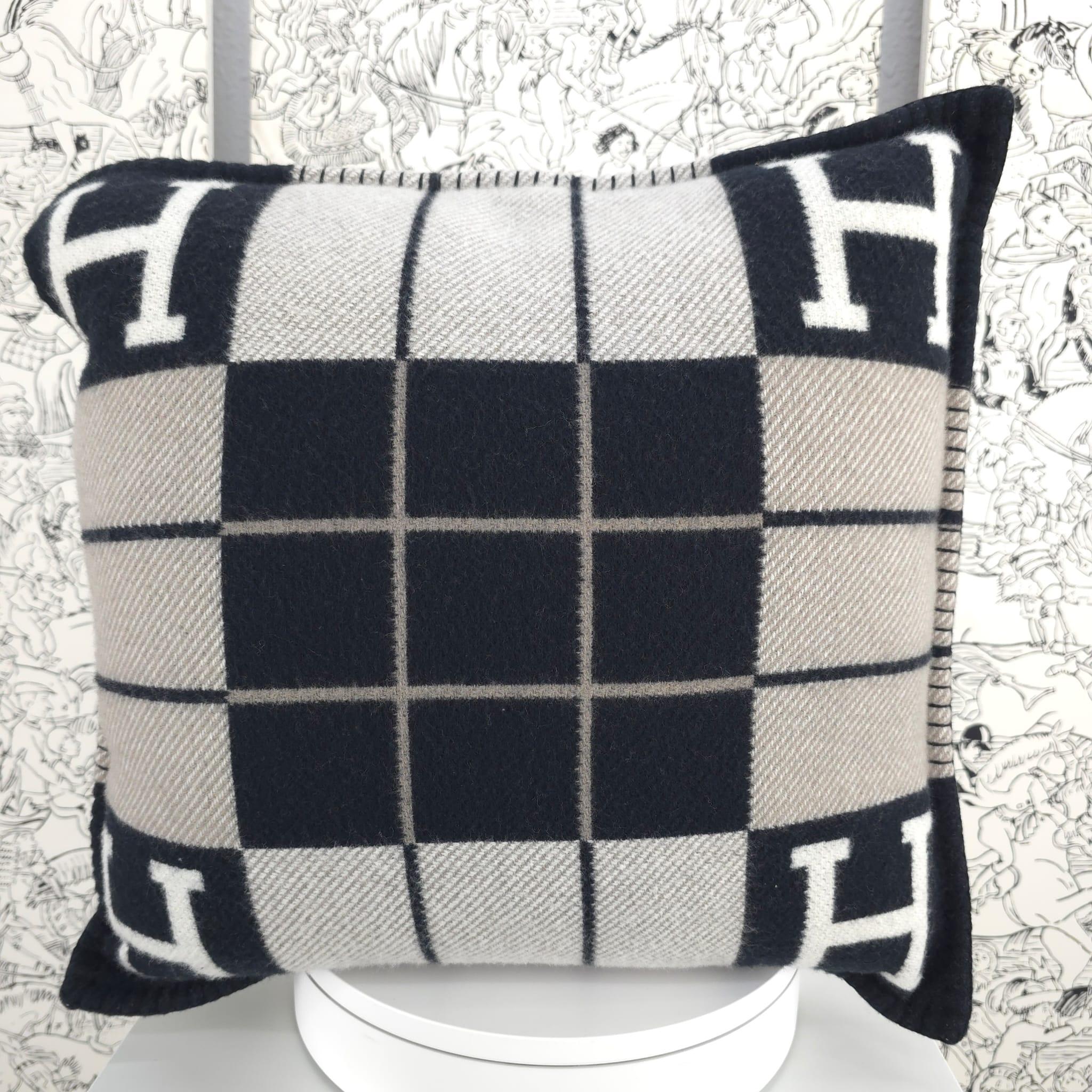 Women's or Men's Hermès Black & Ecru Avalon III pillow, small model For Sale