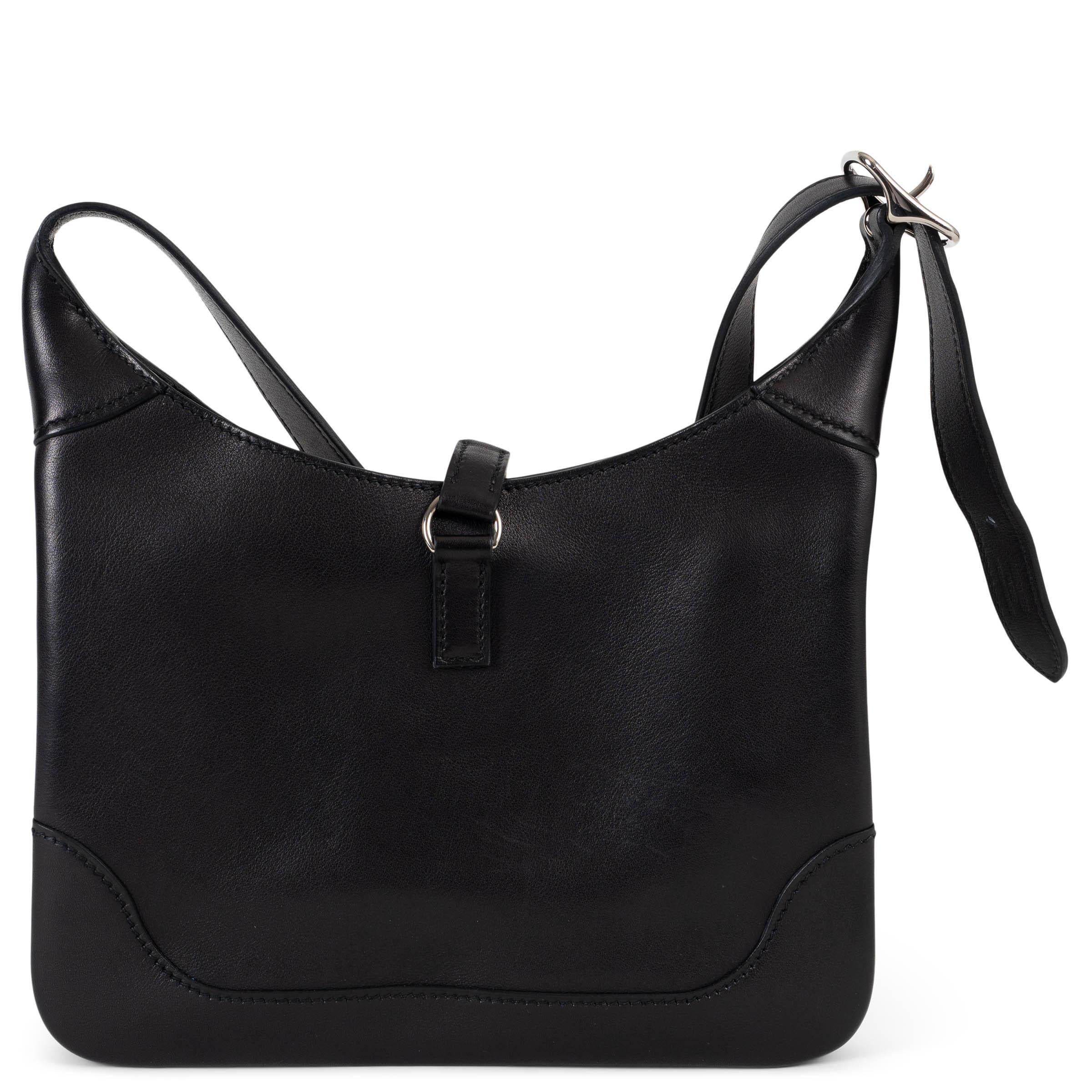HERMES schwarz Evercolor Leder TRIM DUO 24 Crossbody Tasche Phw (Schwarz) im Angebot