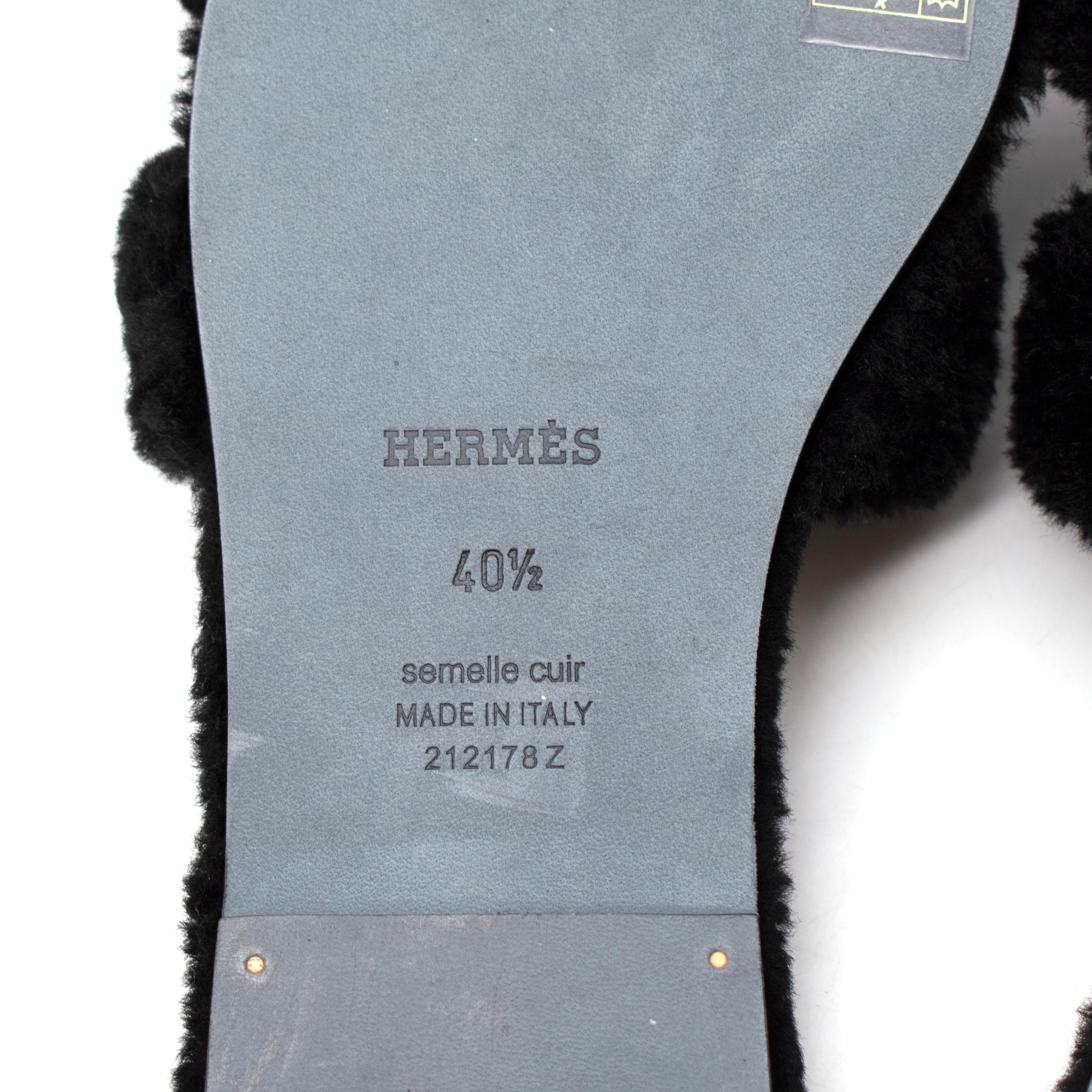 Schwarze flauschige Shearling Oran Sandale von Hermes - Nicht mehr erhältlich/Rarität - Us Größe 9,5 im Angebot 5