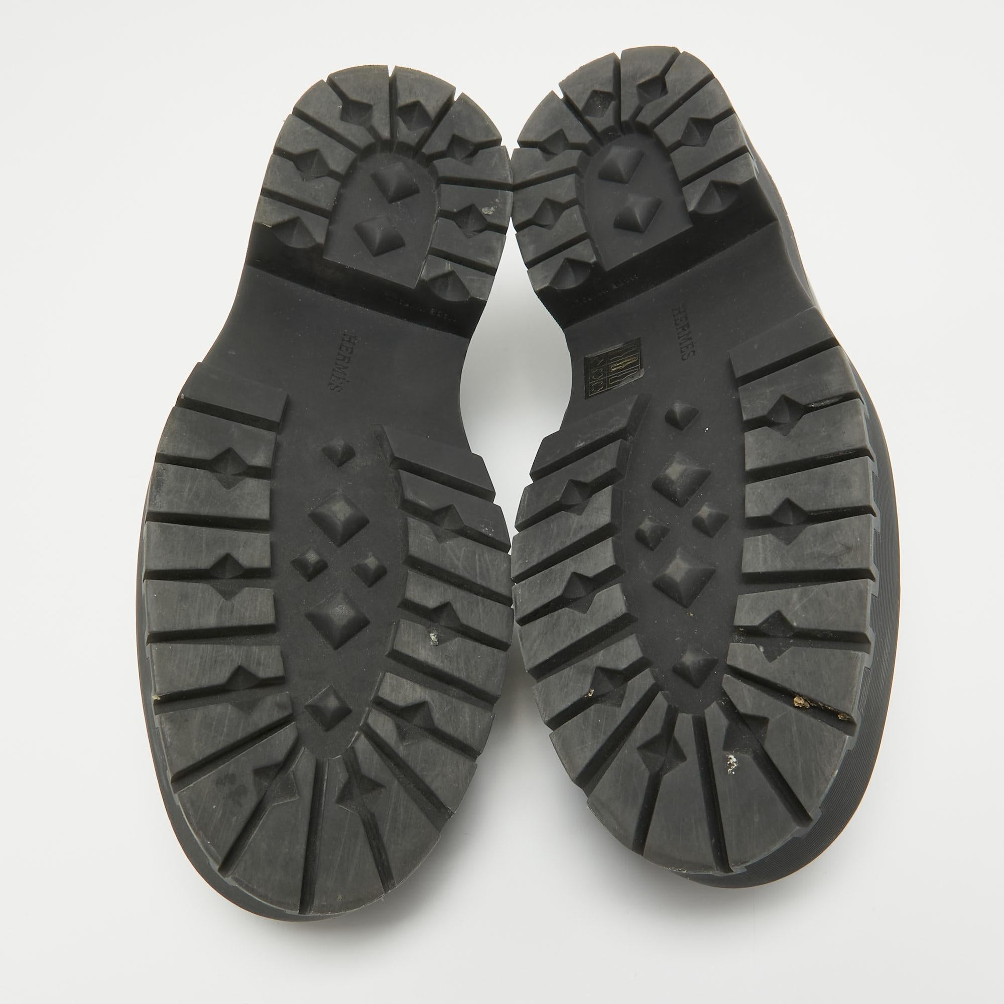 Women's Hermes Black Glazed Leather Hitch Loafers Size 38.5