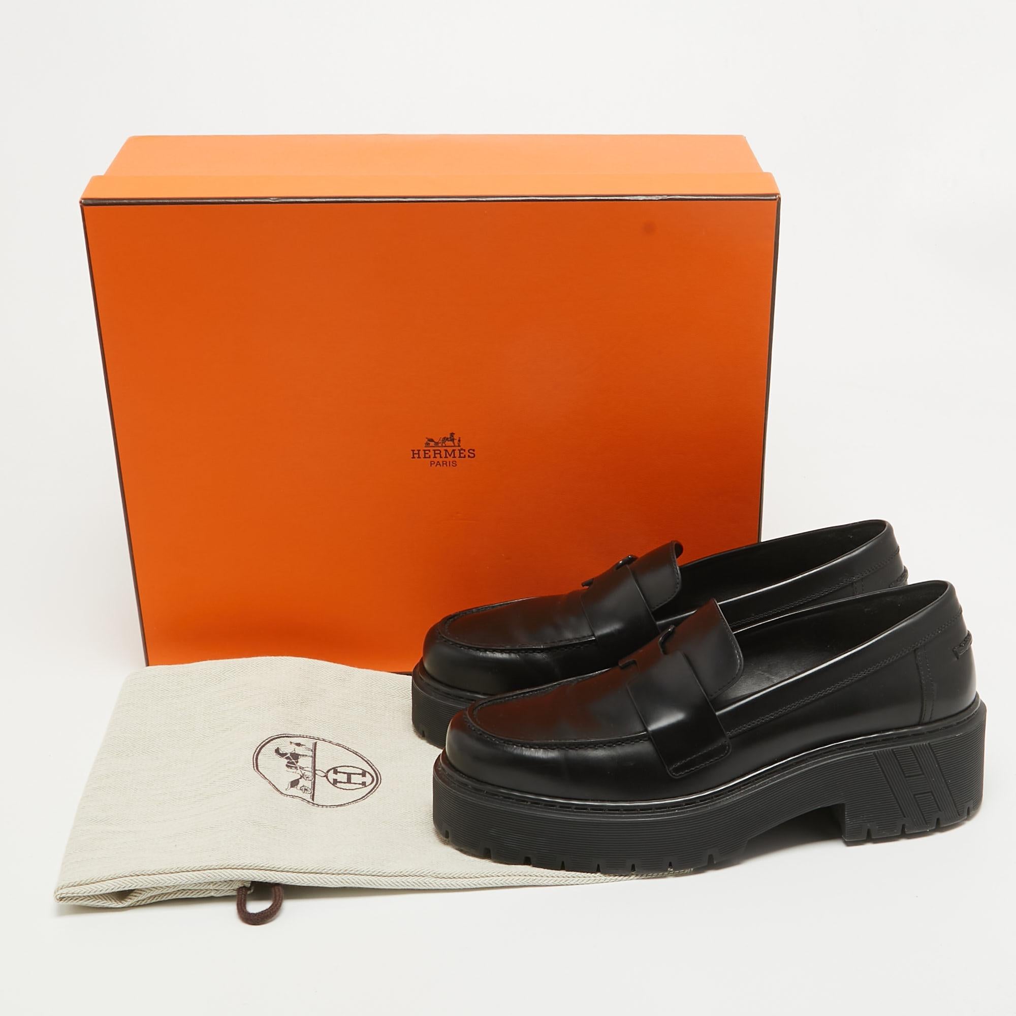 Hermes Black Glazed Leather Hitch Loafers Size 38.5 5
