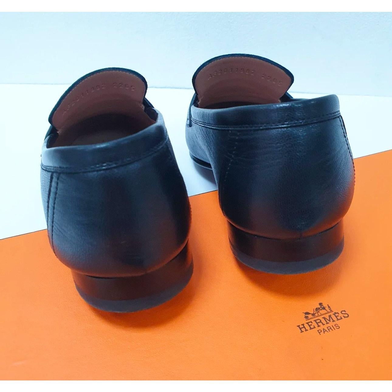 HERMES  BLACK GOLD H BUCKLE LOGO LOAFERS Sz.37.5 im Zustand „Gut“ im Angebot in Krakow, PL