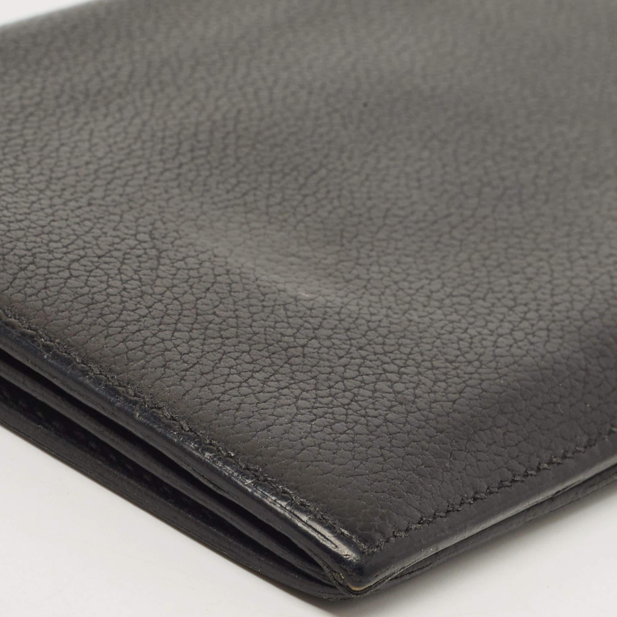 Hermes Black/Graphite Evercolor Leather MC² Fleming Wallet In Good Condition In Dubai, Al Qouz 2