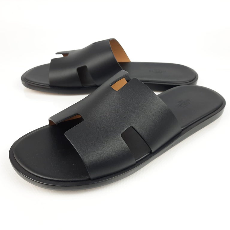 Hermes Black Izmir sandal In New Condition In Nicosia, CY