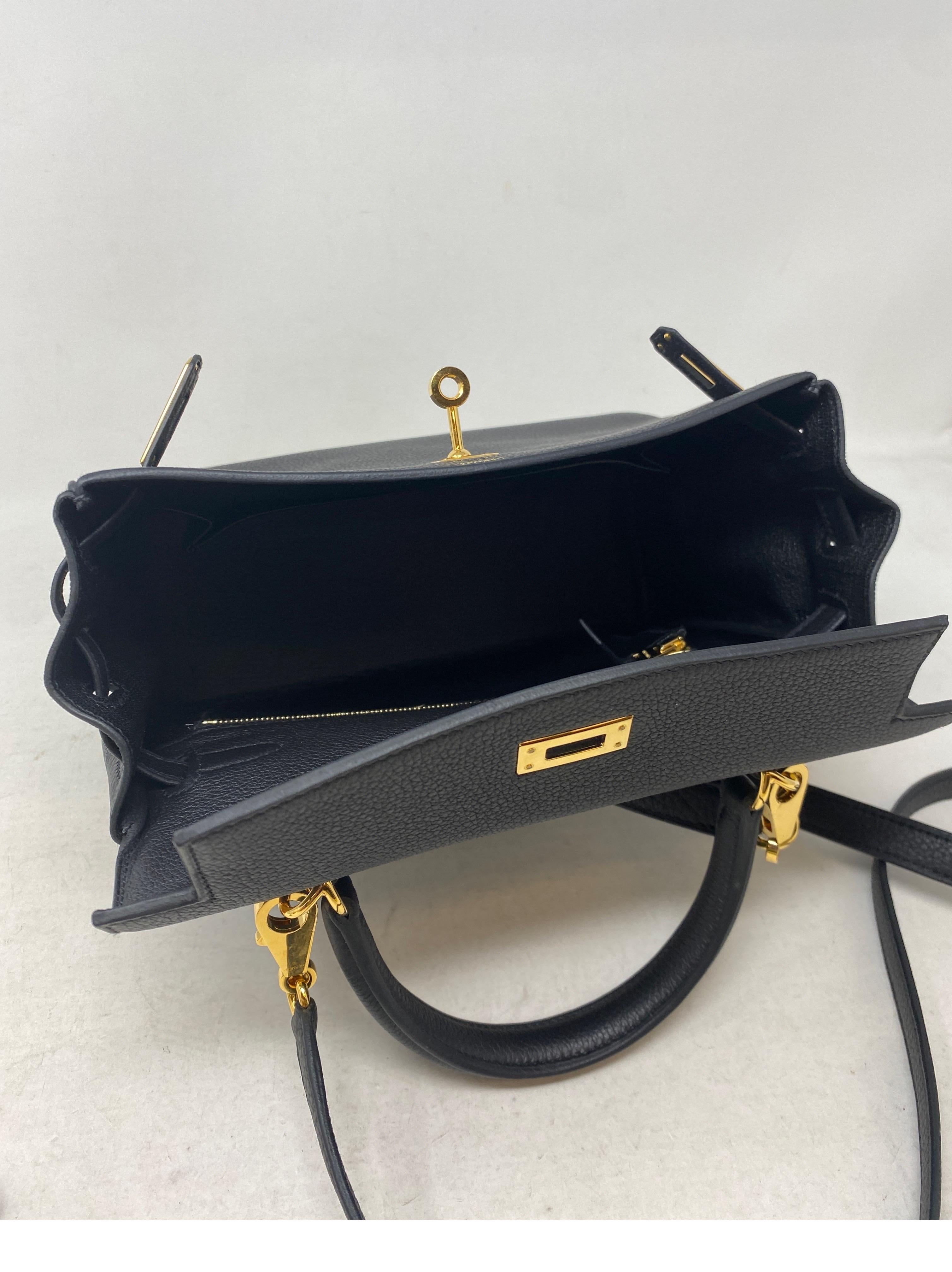 Hermes Black Kelly 25 Bag 5