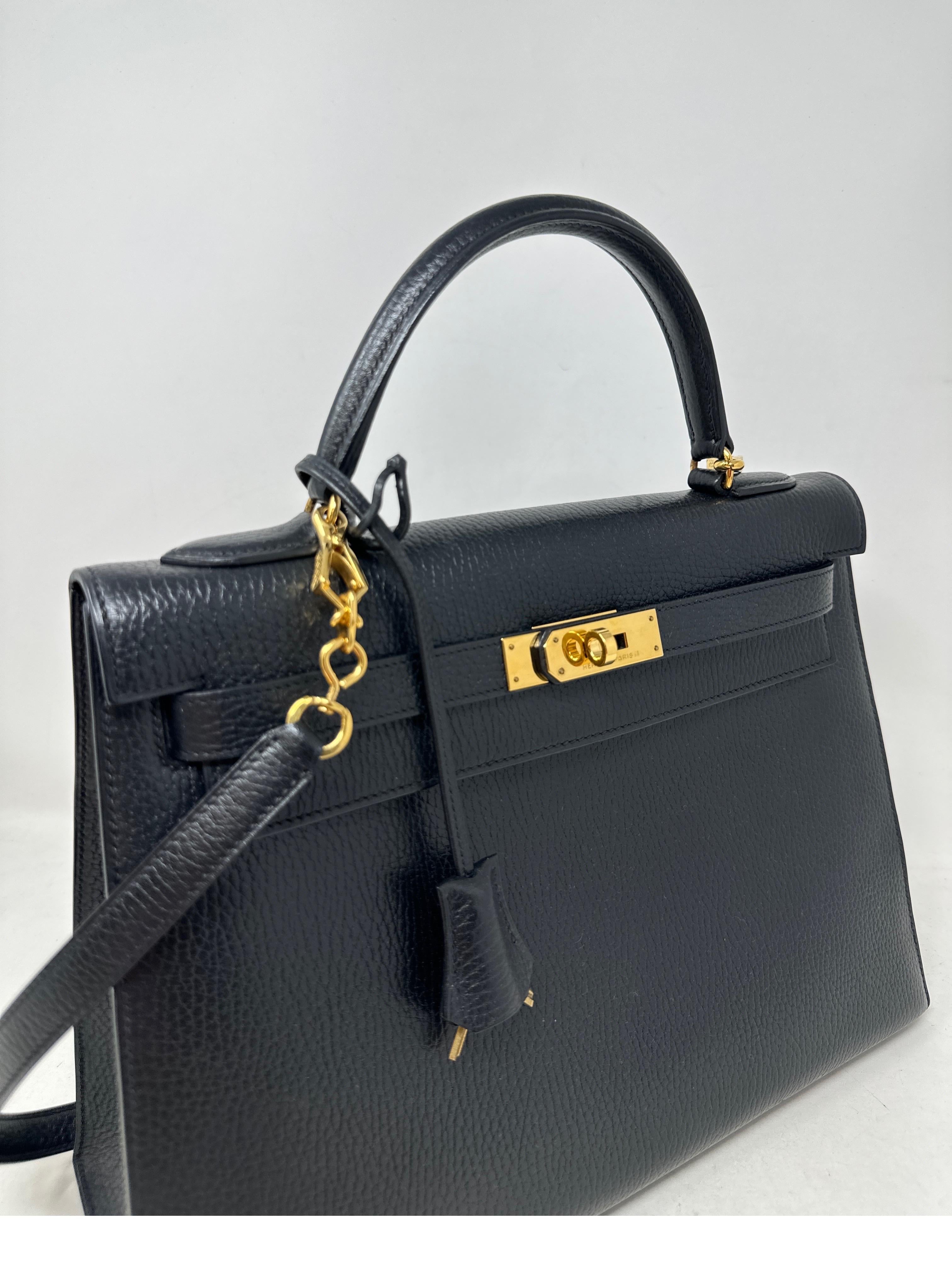 Women's or Men's Hermes Black Kelly 28 Bag 