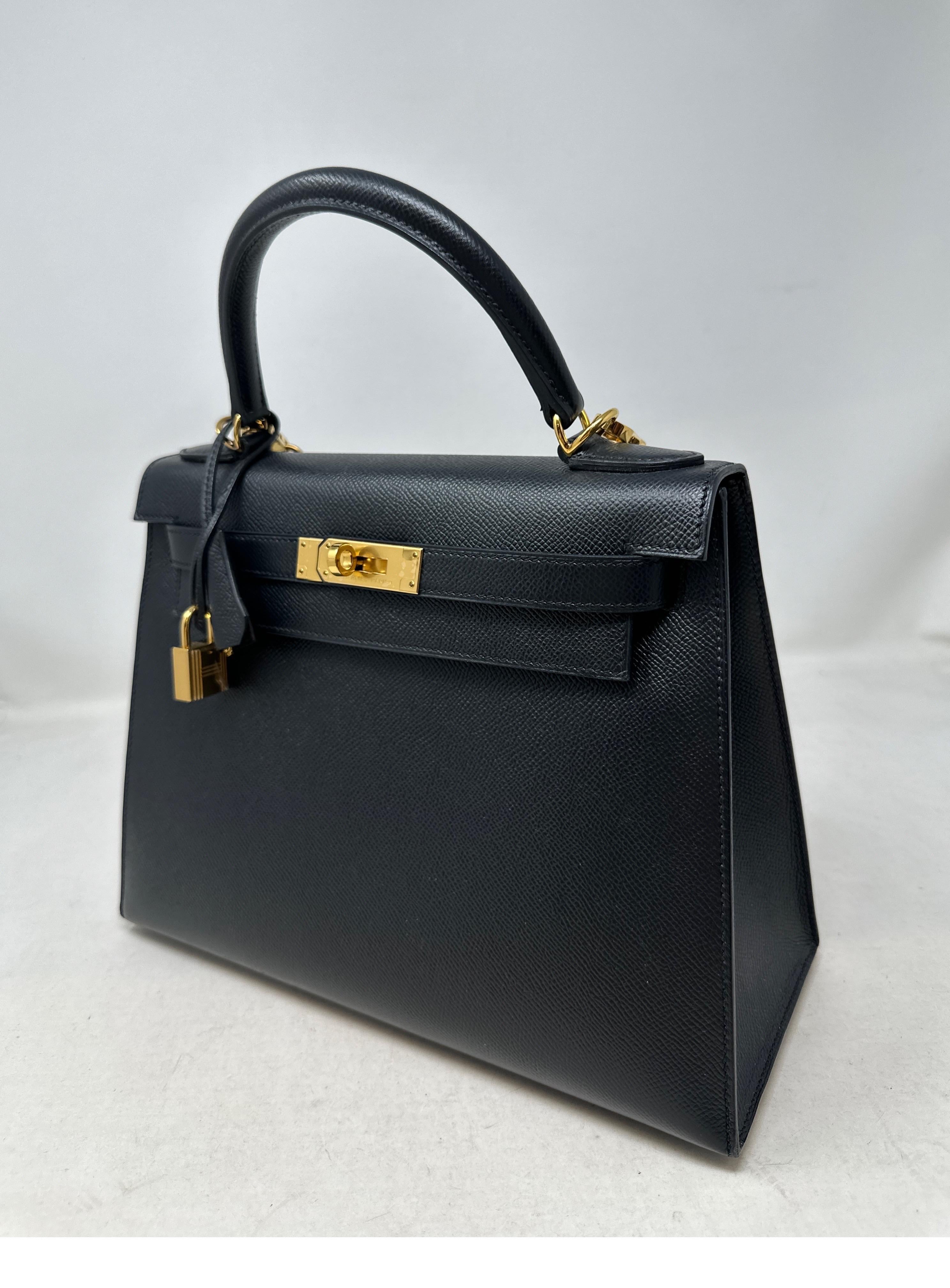 Hermes Black Kelly 28 Bag  For Sale 1