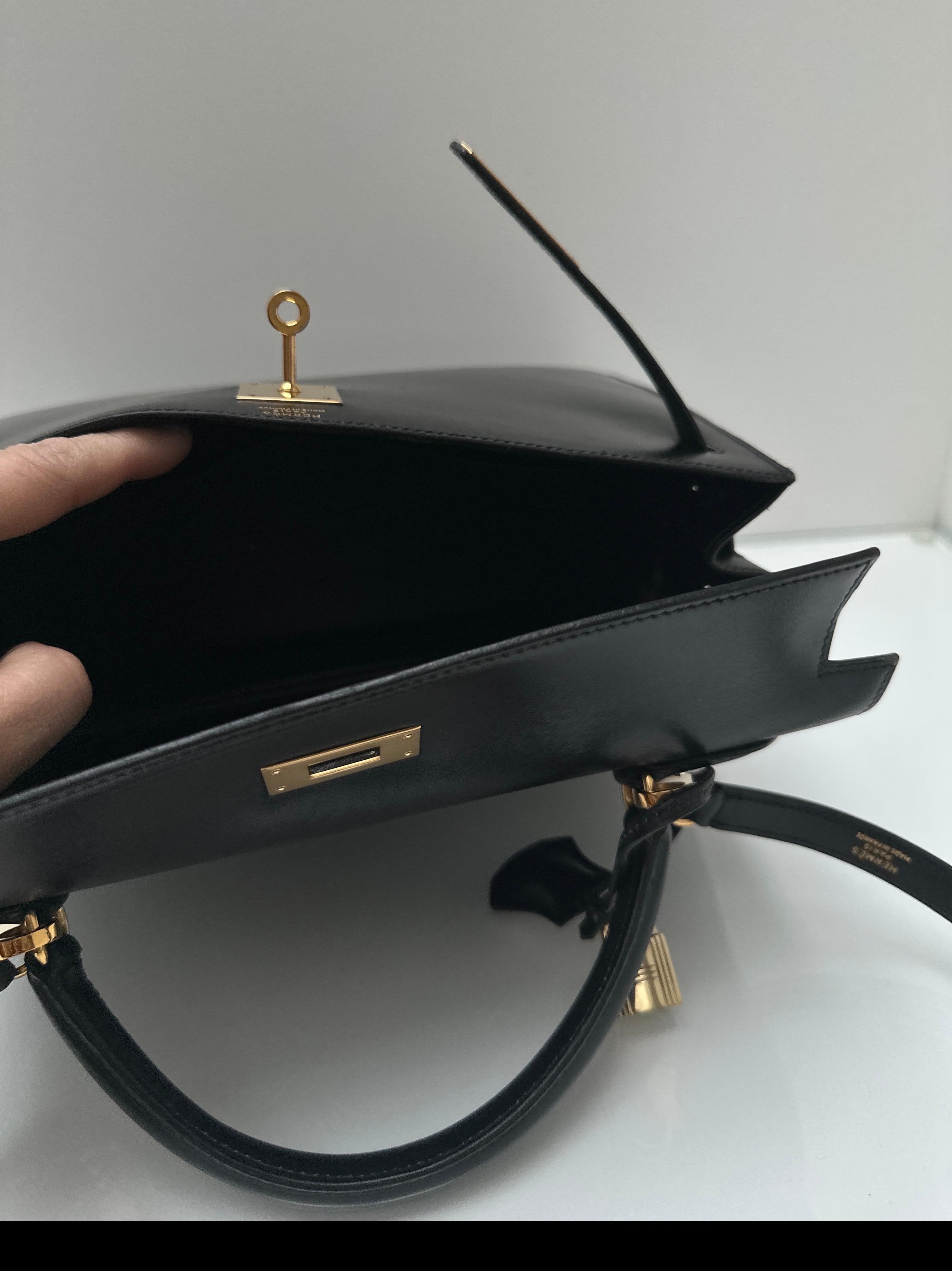 Hermes Black Kelly 32 Bag 8