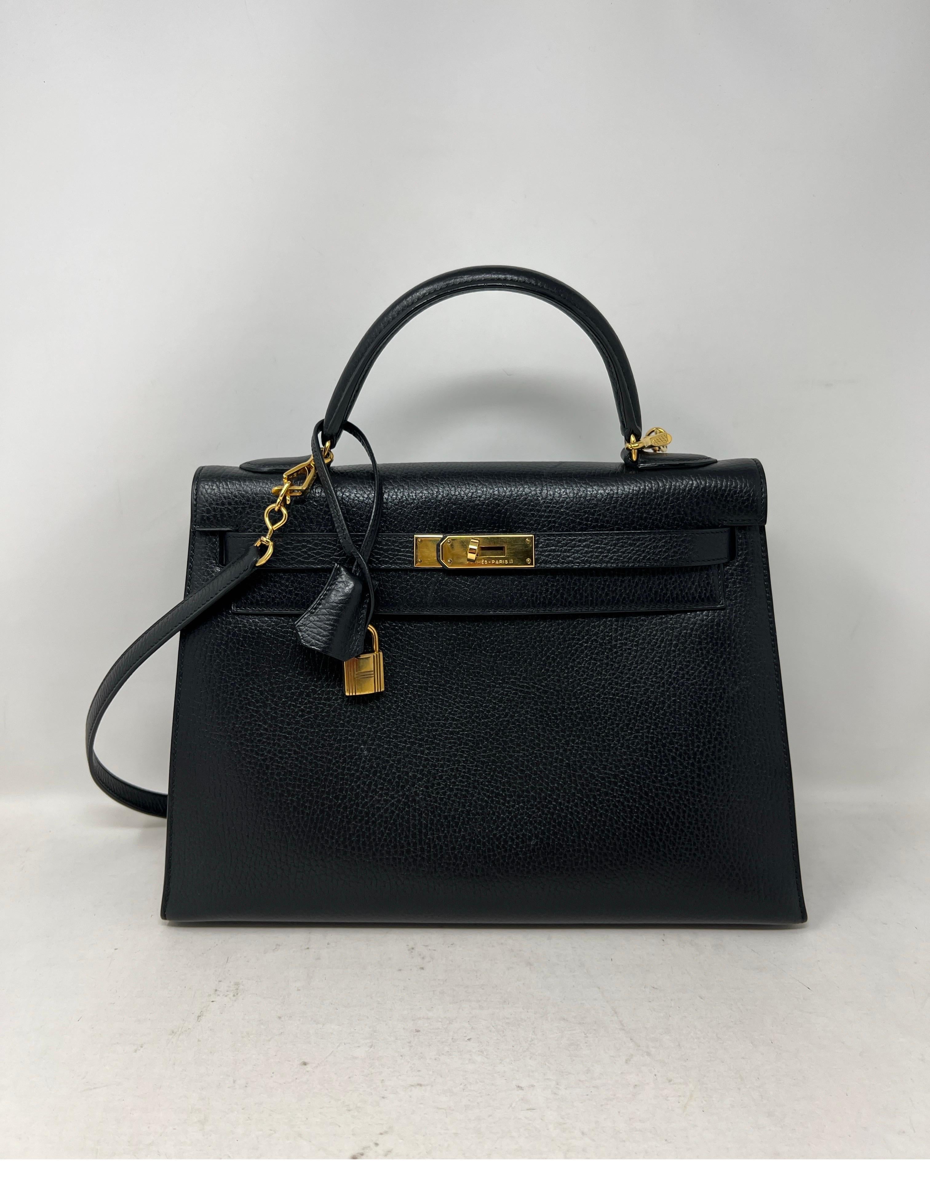 Hermes Black Kelly 32 Bag 8