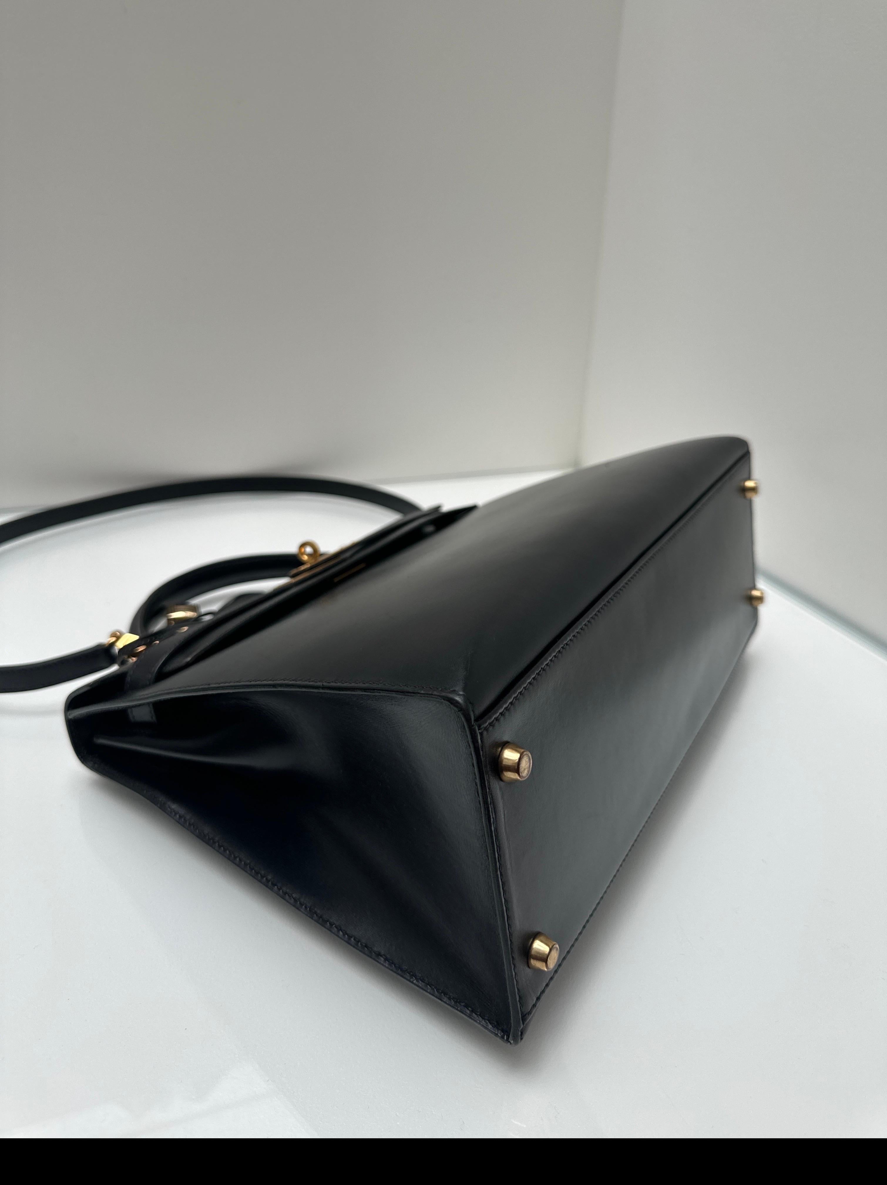Hermes Black Kelly 32 Bag 14