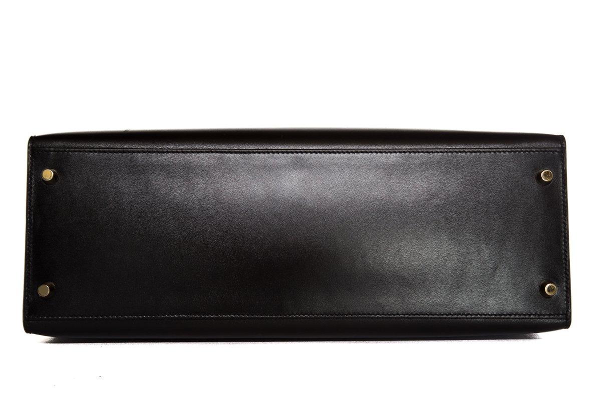 HERMÈS  Black Kelly 35cm Sellier Swift Leather Handle Bag $15, 995.95 2