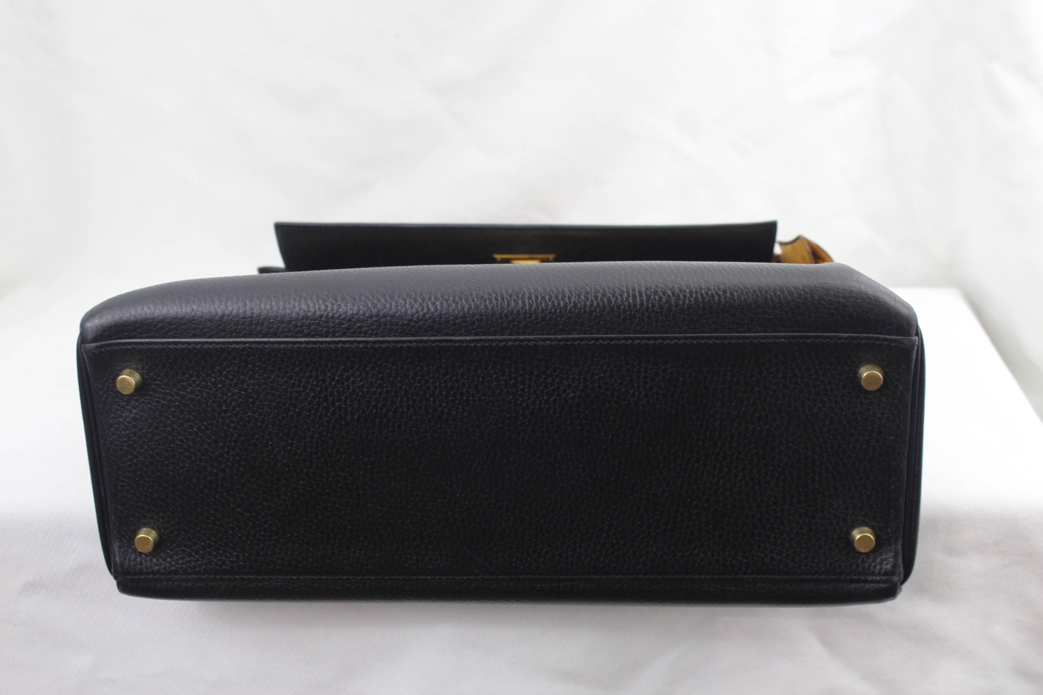 Hermes Black Kelly Vache Ardennes with Ostrich Handle, 1996  For Sale 3