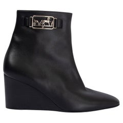 HERMES black leather ANDRENE CALECHE Wedge Ankle Boots Shoes 39
