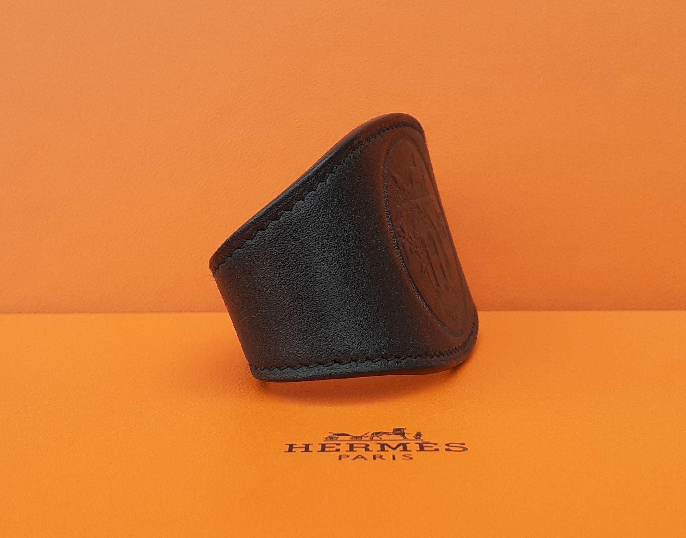Bracciale in pelle nera Hermès Ex Libris Carriage in vendita 3