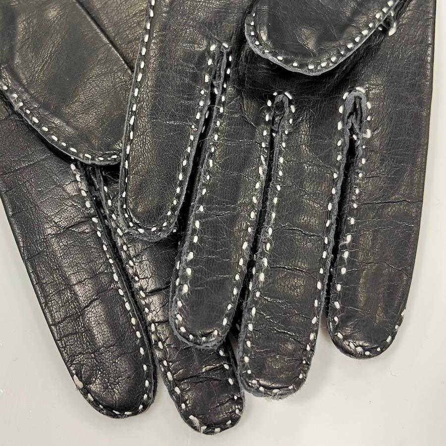 Hermès black leather gloves In Good Condition In Paris, FR