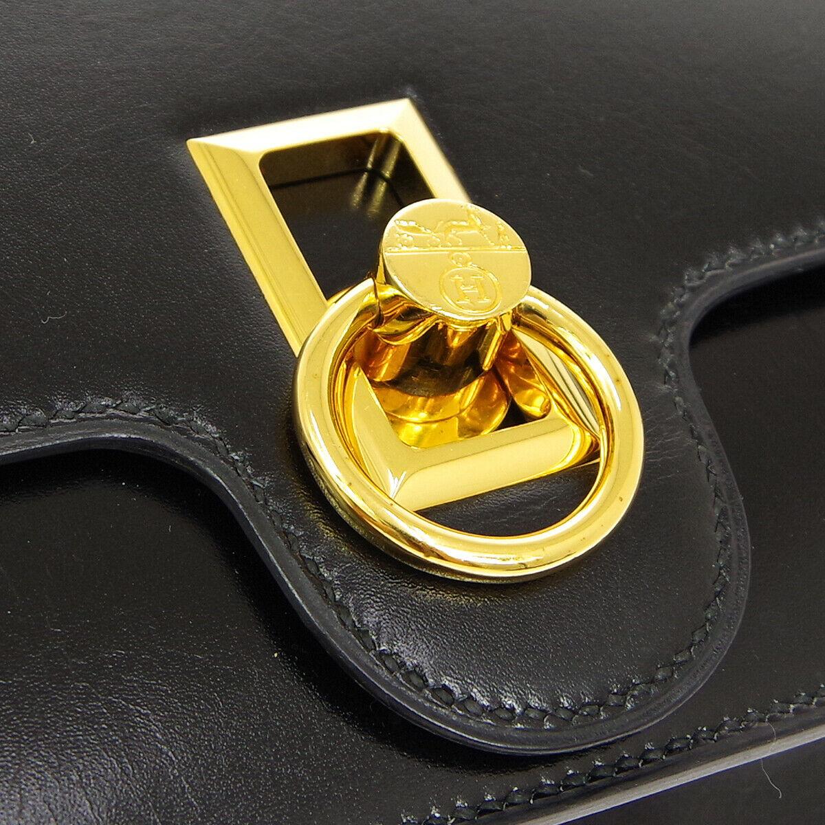 Hermes Black Leather Gold Emblem Toggle Evening Shoulder Flap Bag

Leather
Gold tone hardware
Leather lining
Made in France
Shoulder strap drop 15.5