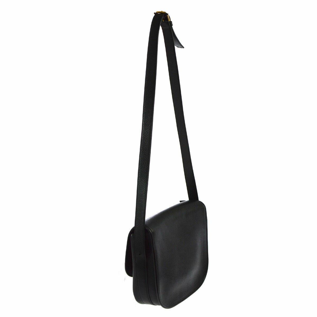 Hermes Black Leather Gold Evening Adjustable Strap Saddle Flap Shoulder Bag In Excellent Condition In Chicago, IL
