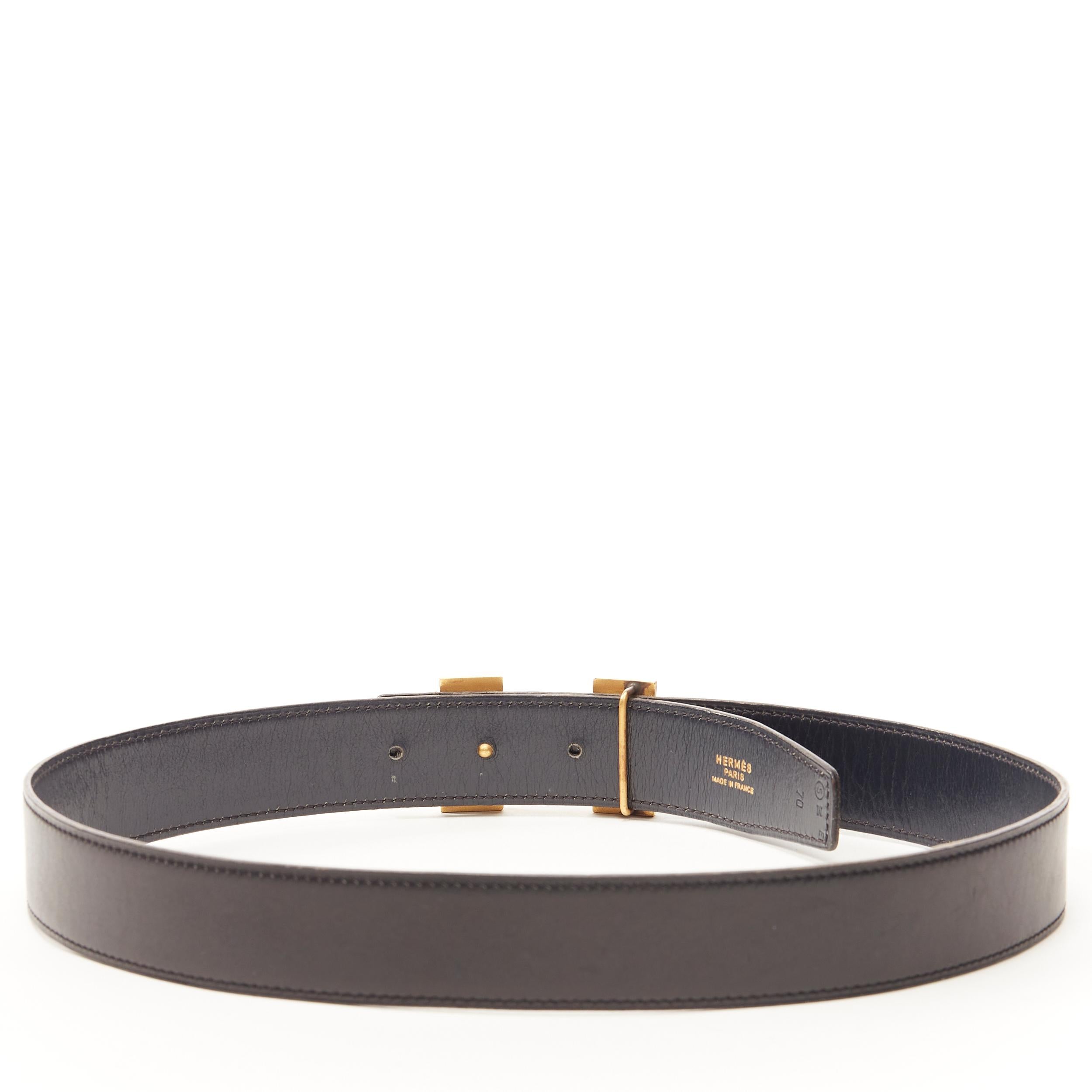HERMES black leather hammered gold-tone H metal buckle leather belt FR 70 Reference: AEMA/A00002 
Brand: Hermes 
Material: Leather 
Color: Black 
Pattern: Solid 
Extra Detail: Glossy black leather. Hammered gold-tone H buckle. 70 size. Circle S