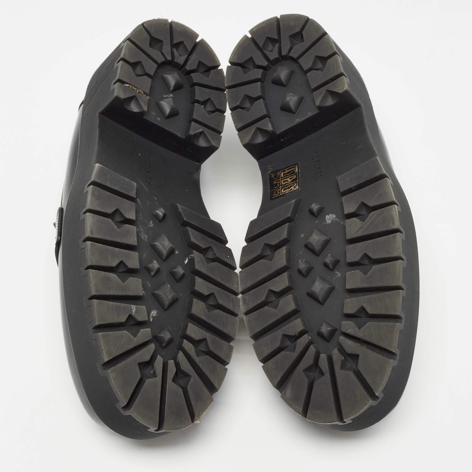 Hermès Black Leather Hitch H Logo Loafers Size 37 For Sale 3