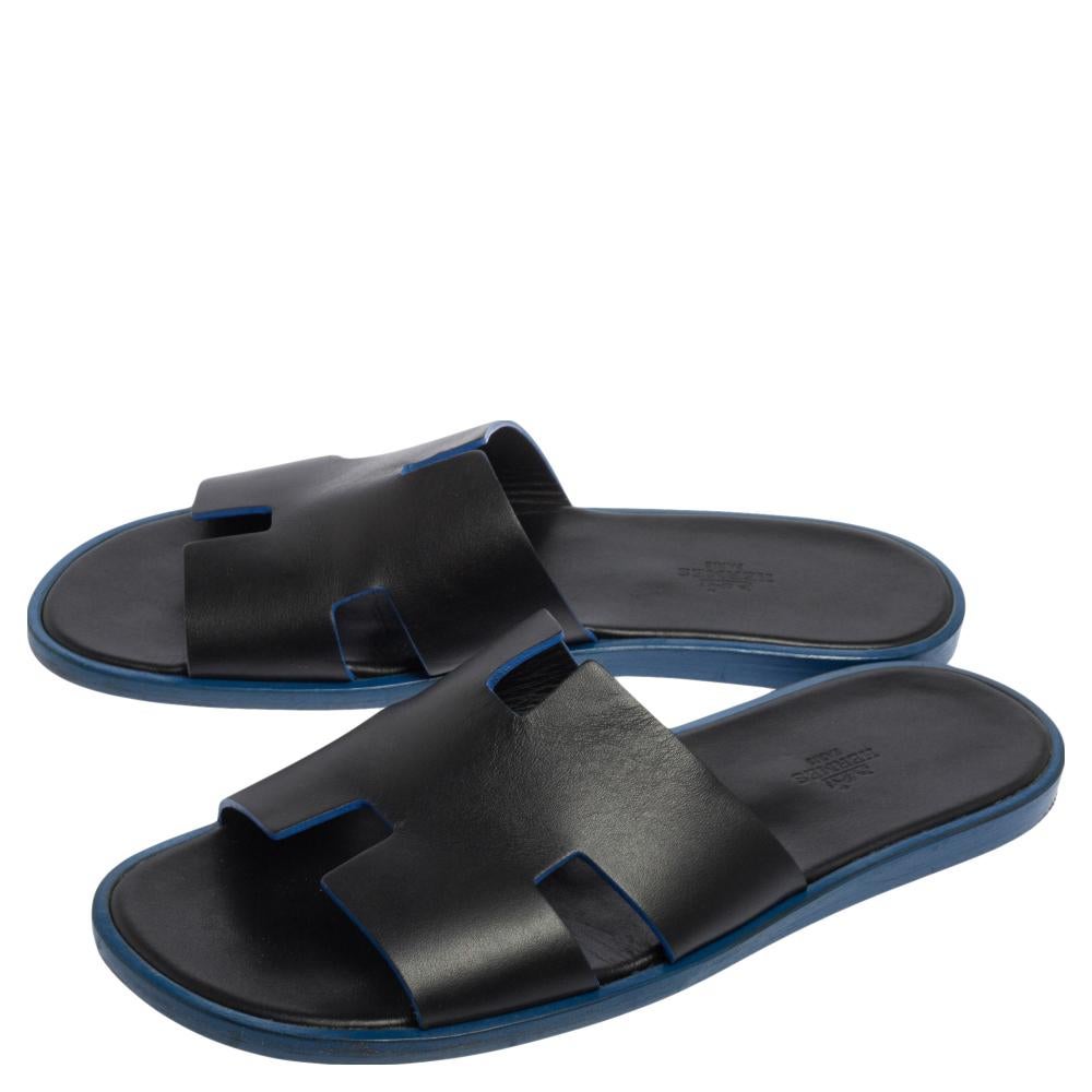 Hermès Black Leather Izmir Slide Flats Size 42.5 In Good Condition In Dubai, Al Qouz 2