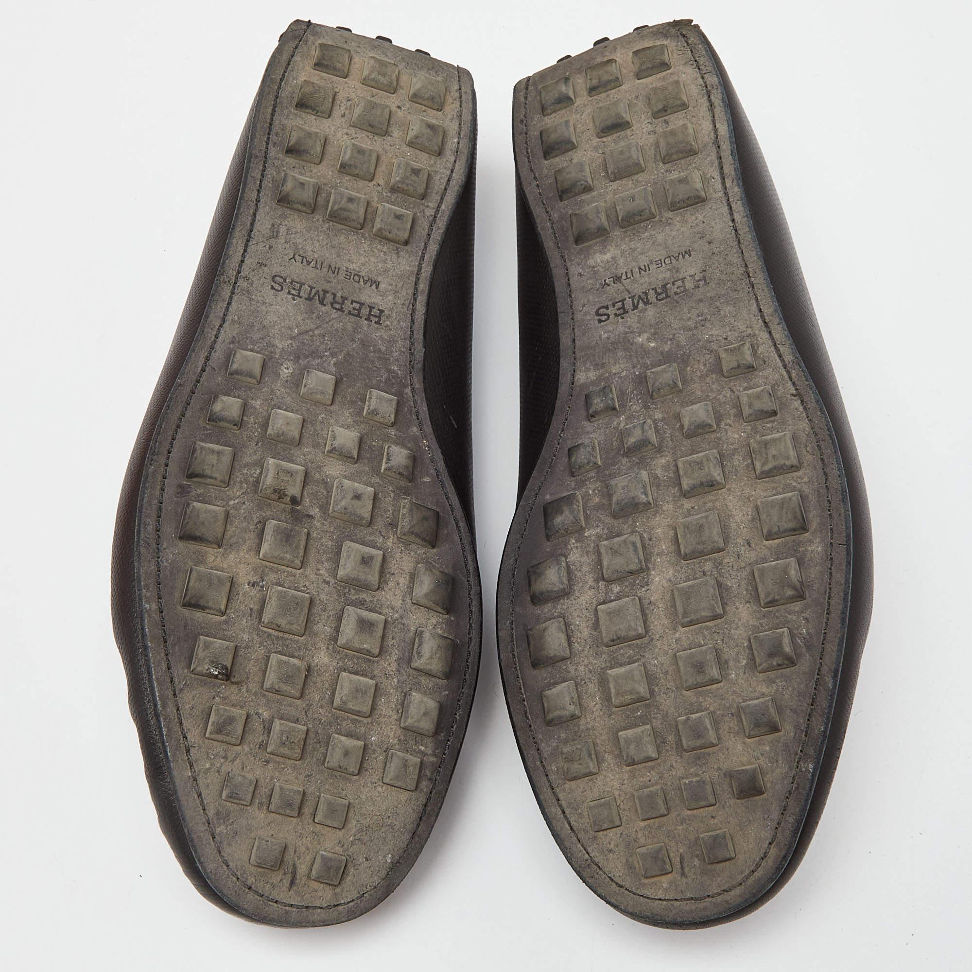 Hermes Kennedy Slip On Loafers en cuir noir Taille 40.5 en vente 1