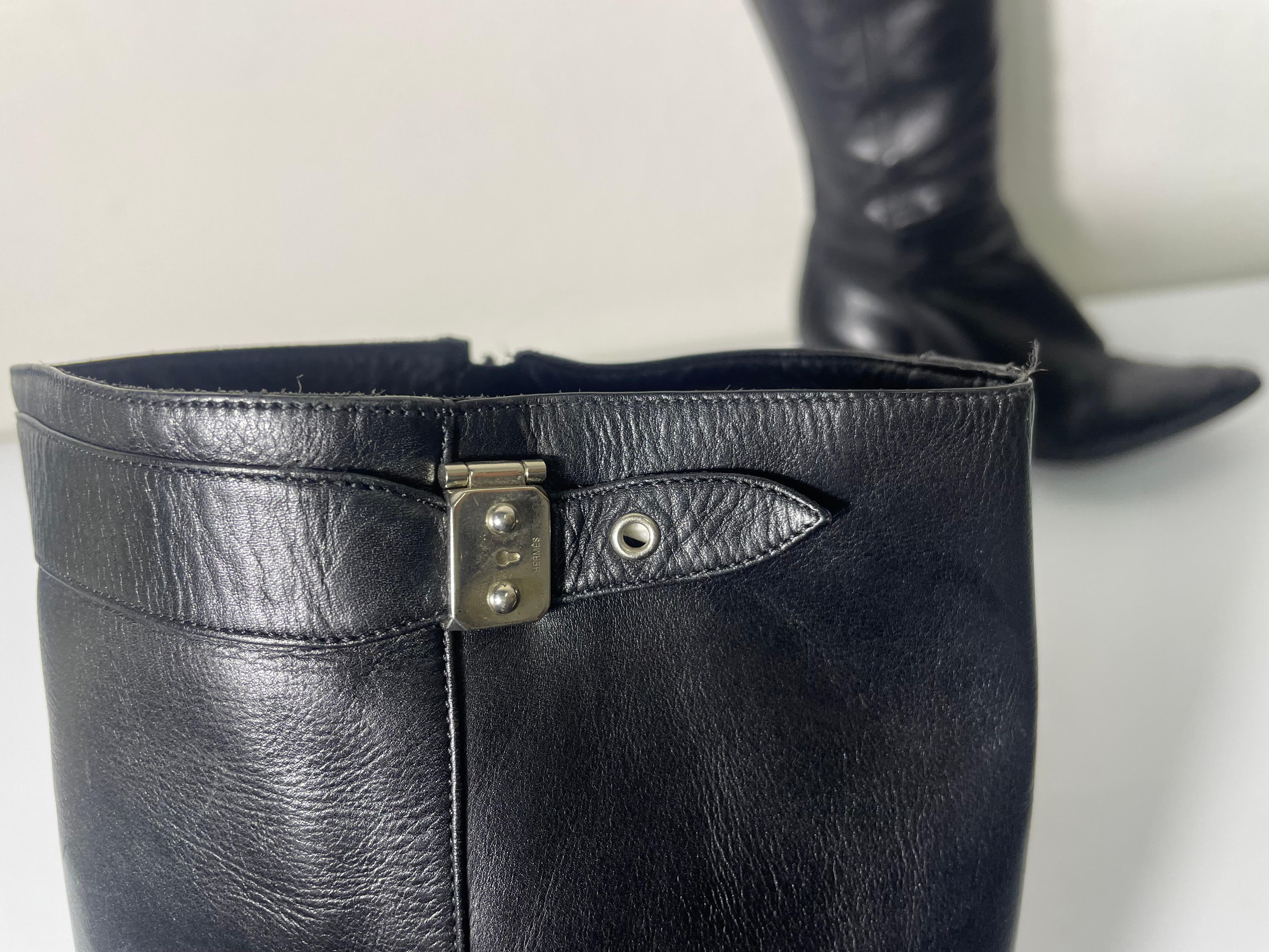Hermes Black Leather Knee High Boots Buckle Detail Size 40 In Fair Condition For Sale In Oakland, CA