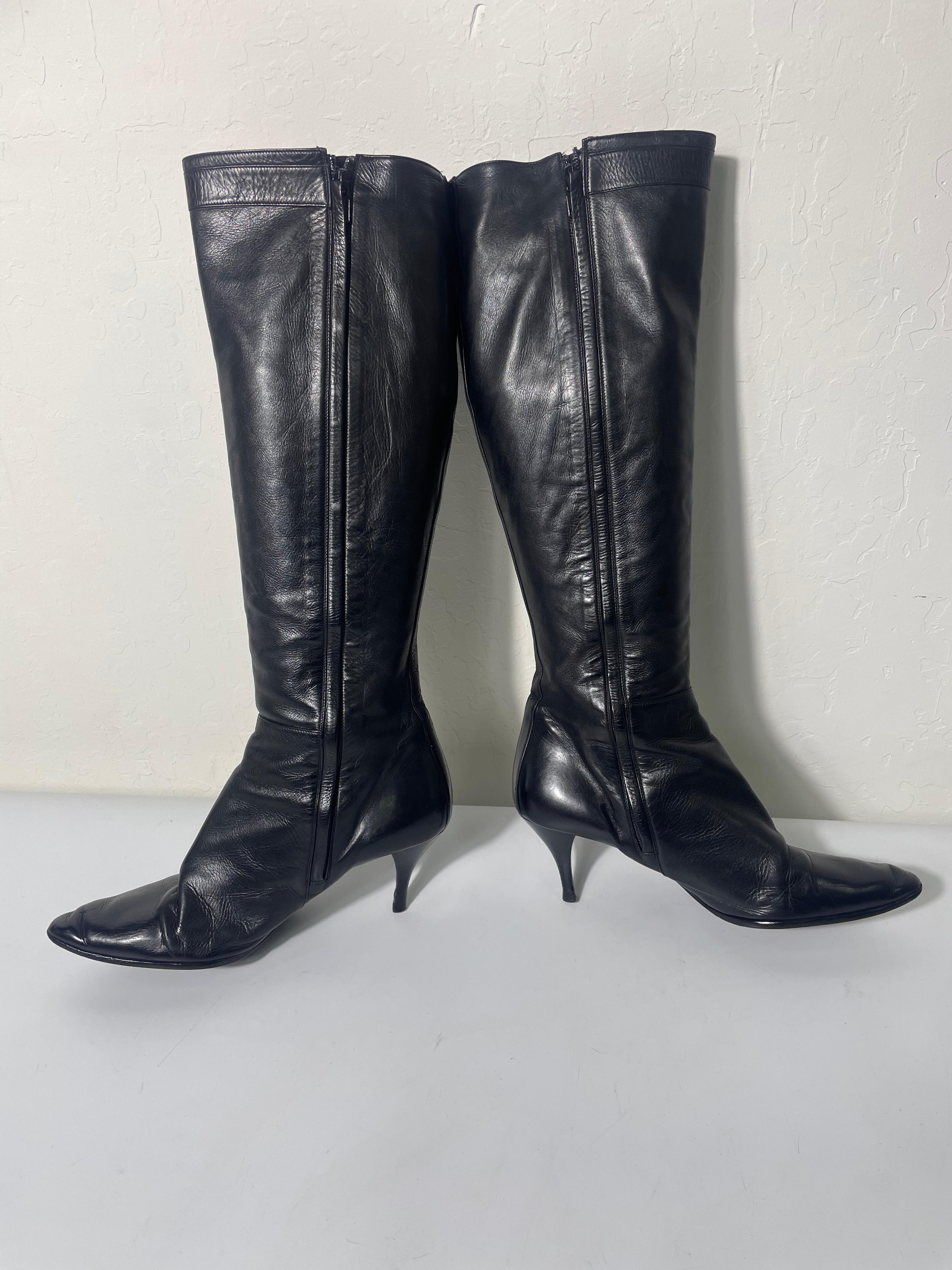 Women's Hermes Black Leather Knee High Boots Buckle Detail Size 40 For Sale