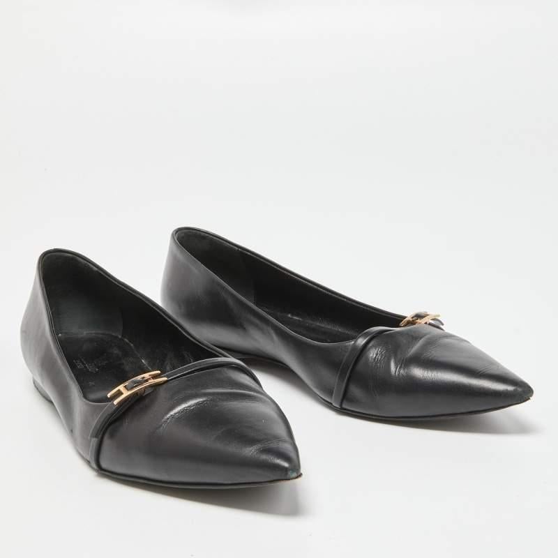 Hermes Black Leather Laura Ballet Flats Size 38.5 In Good Condition In Dubai, Al Qouz 2