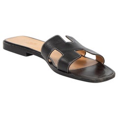 Hermès Black Leather Oran Open Toe Sandals Size IT 40.5