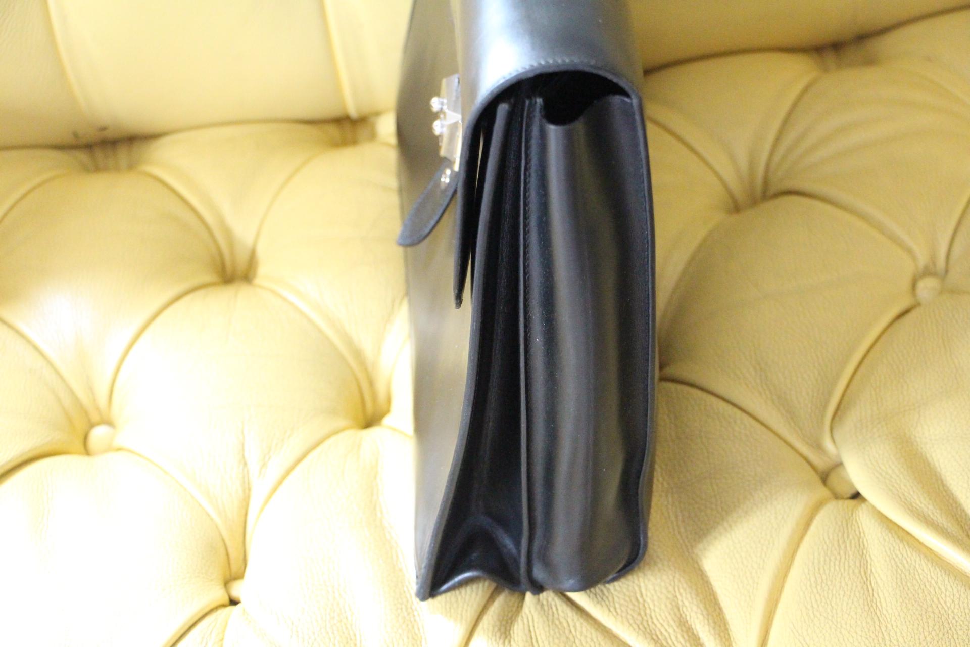 Hermes Black Leather Sac A Depeches Briefcase In Good Condition In Saint-ouen, FR