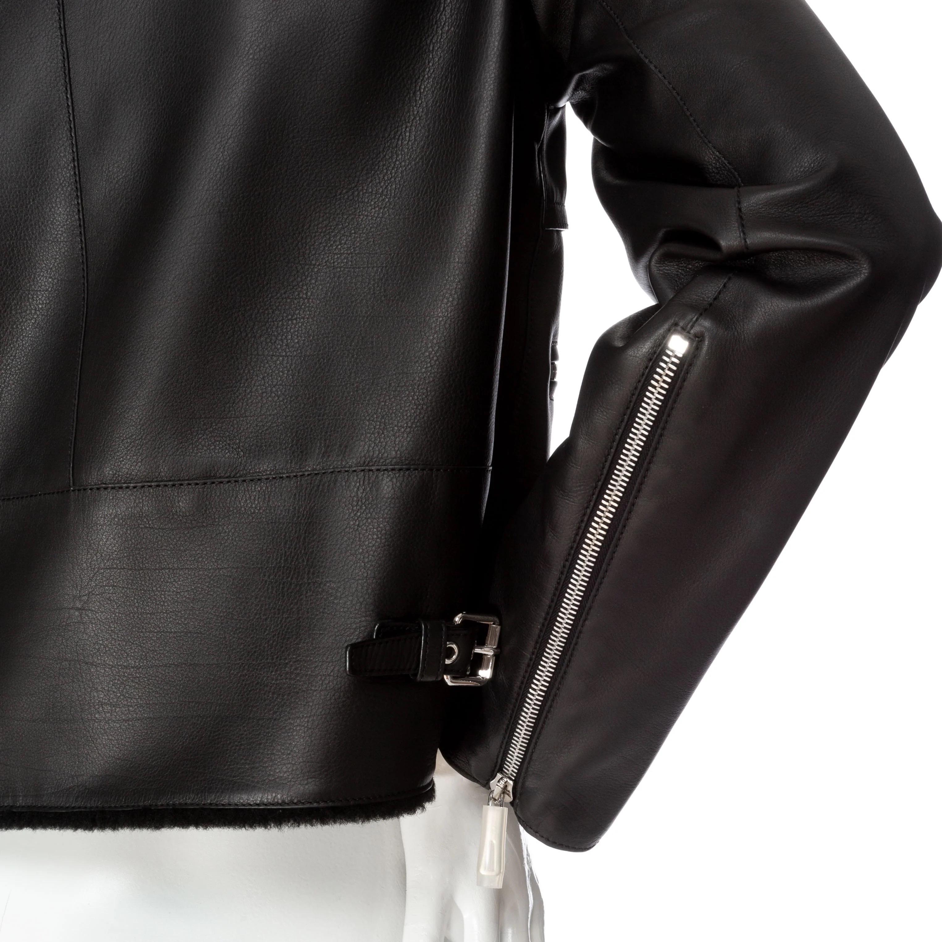 Hermès Black Leather Shearling-Lined Cropped Biker Jacket For Sale 6