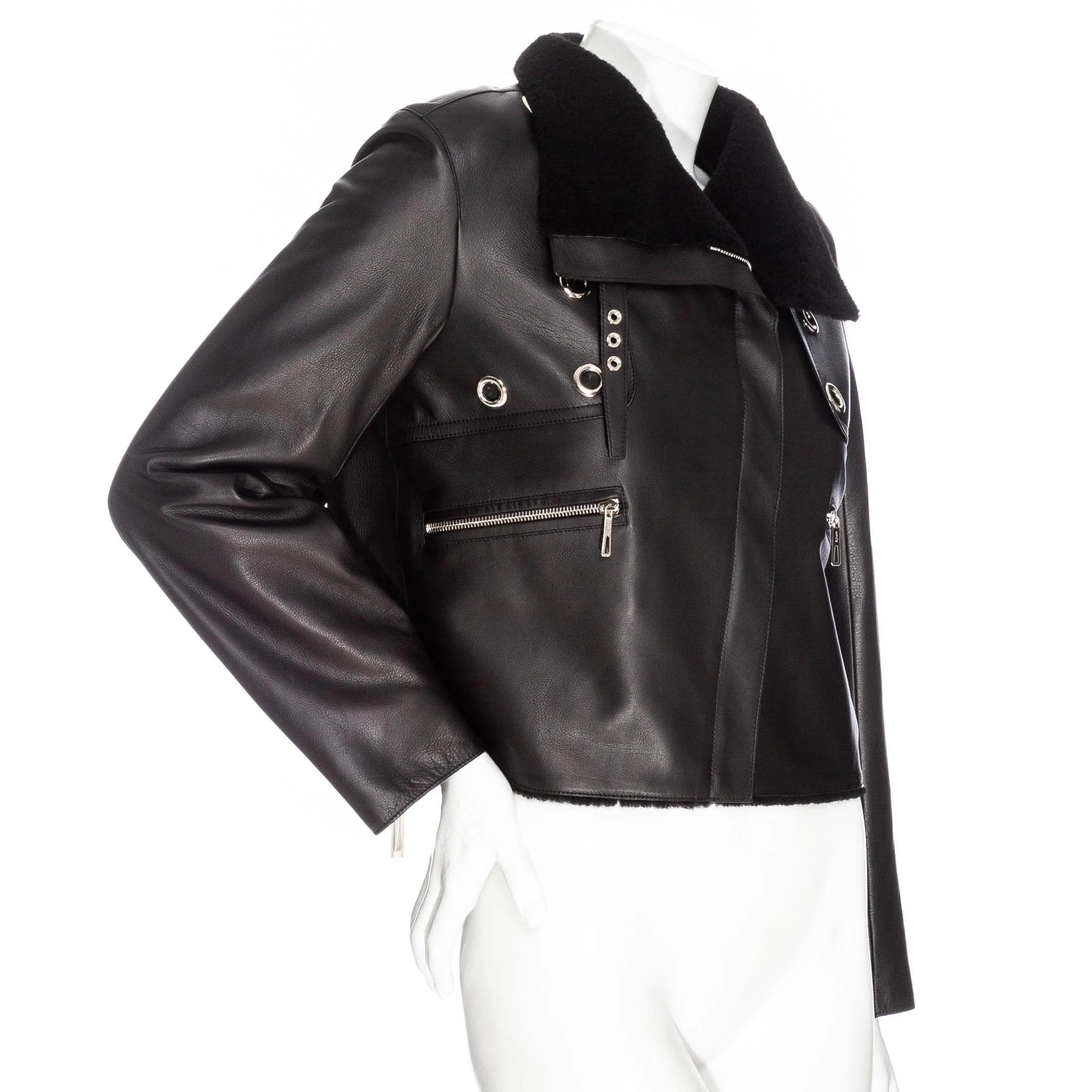 Hermès Black Leather Shearling-Lined Cropped Biker Jacket In Excellent Condition For Sale In Woodland Hills, CA