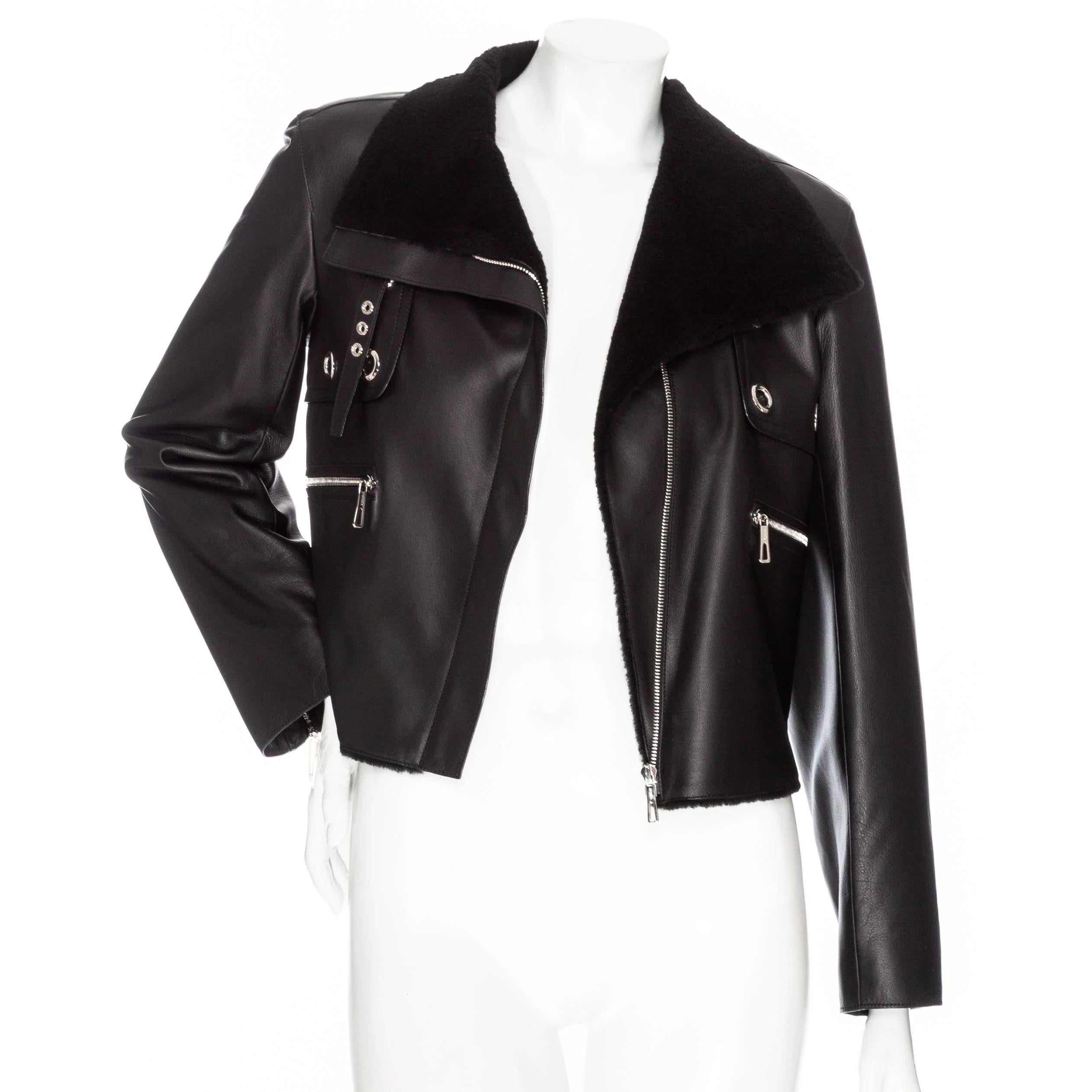 Hermès Black Leather Shearling-Lined Cropped Biker Jacket For Sale 4